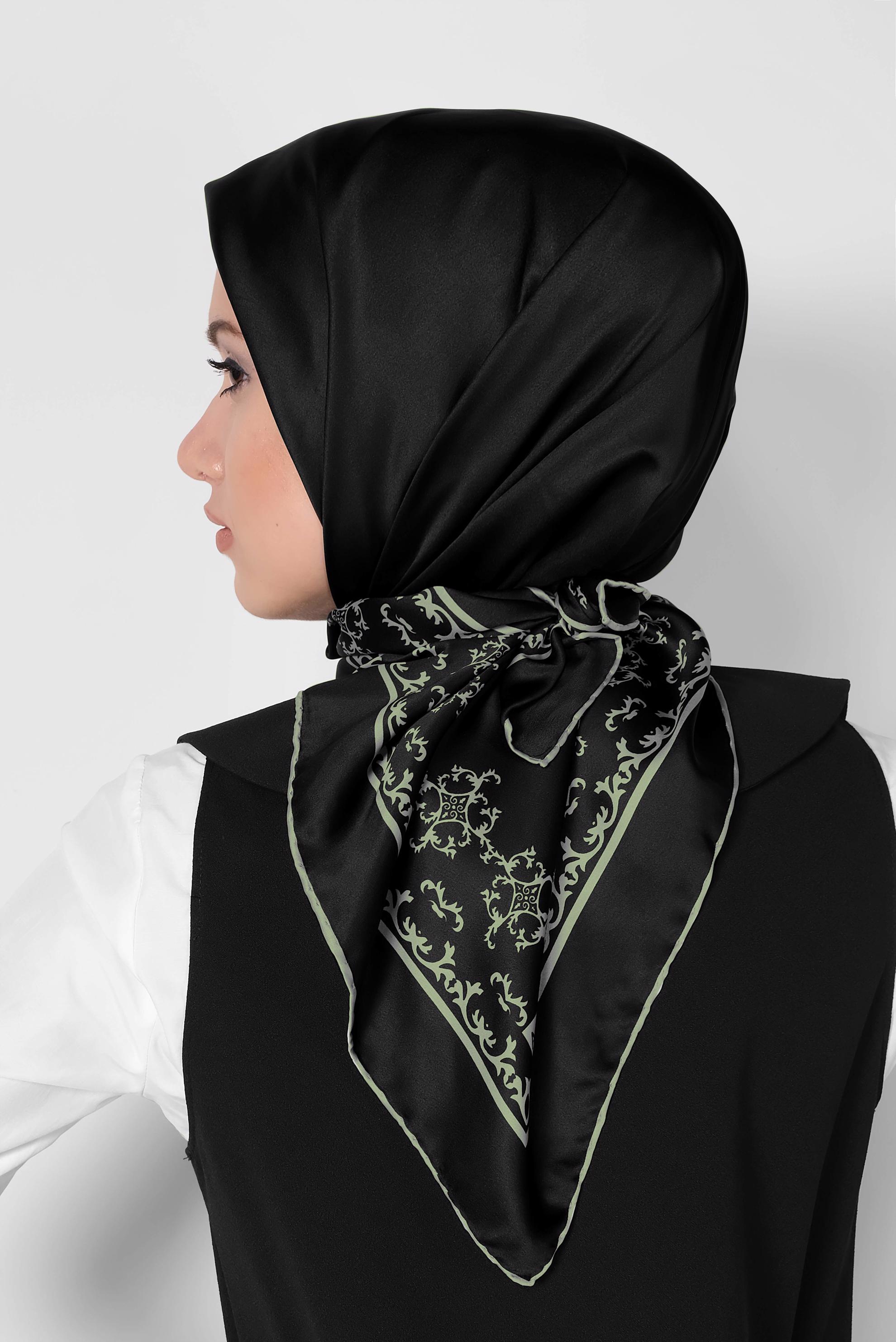 Tesettür giyim SİYAH 5584-1 ALVİNA DESENLİ EŞARP