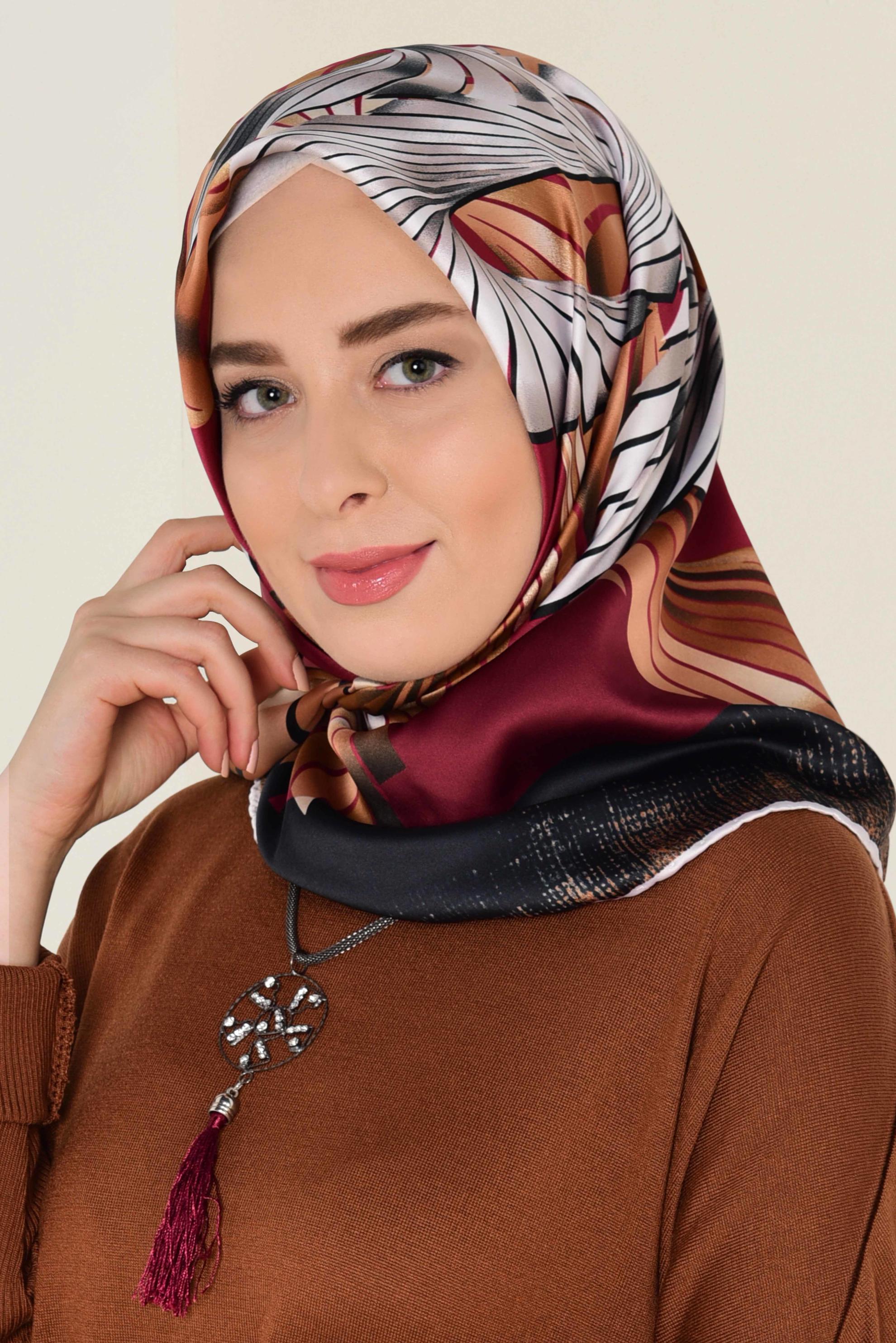 Tesettür giyim SİYAH 11411-1 ALVİNA DESENLİ EŞARP