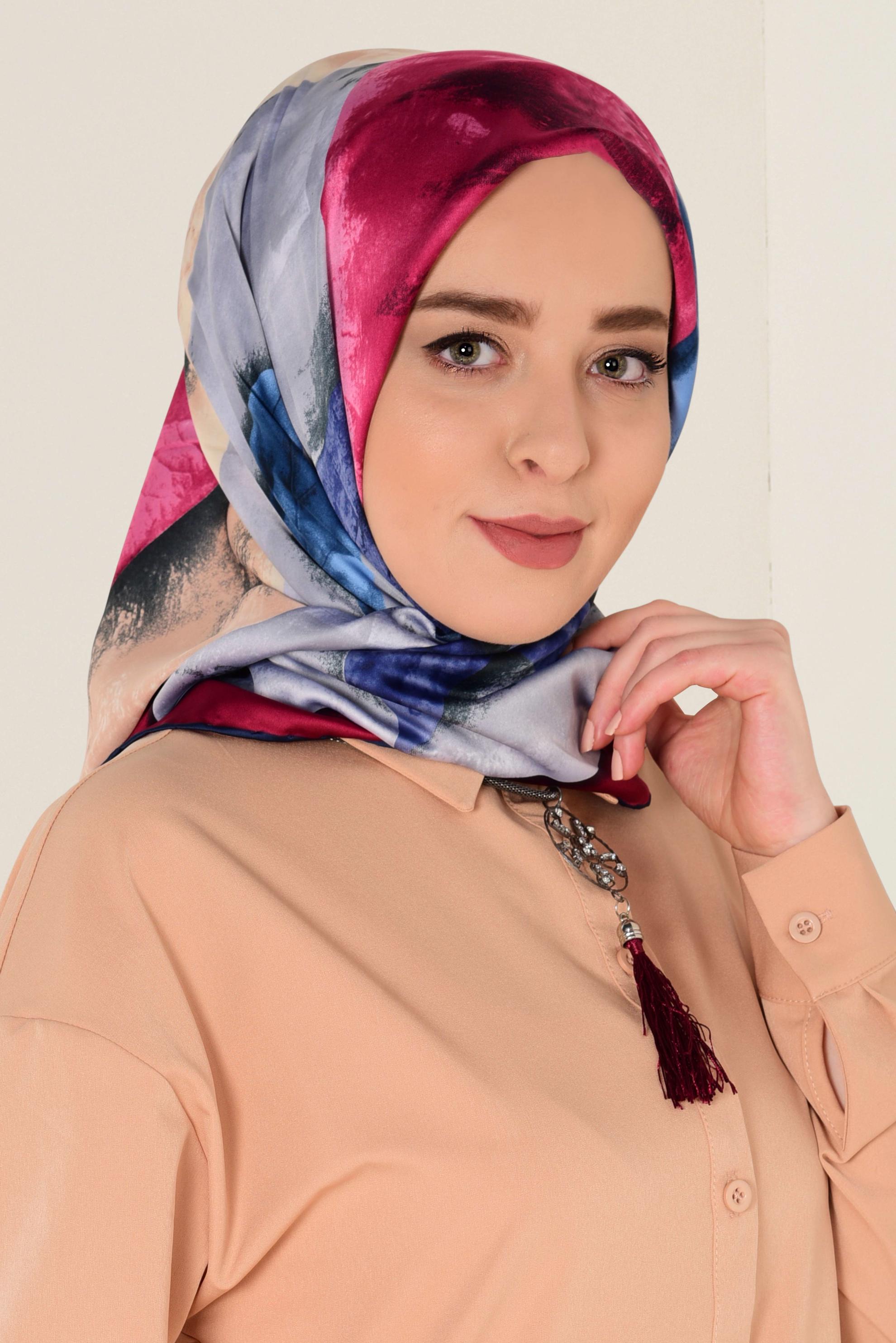 Tesettür giyim GRİ 11418-1 ALVİNA DESENLİ EŞARP