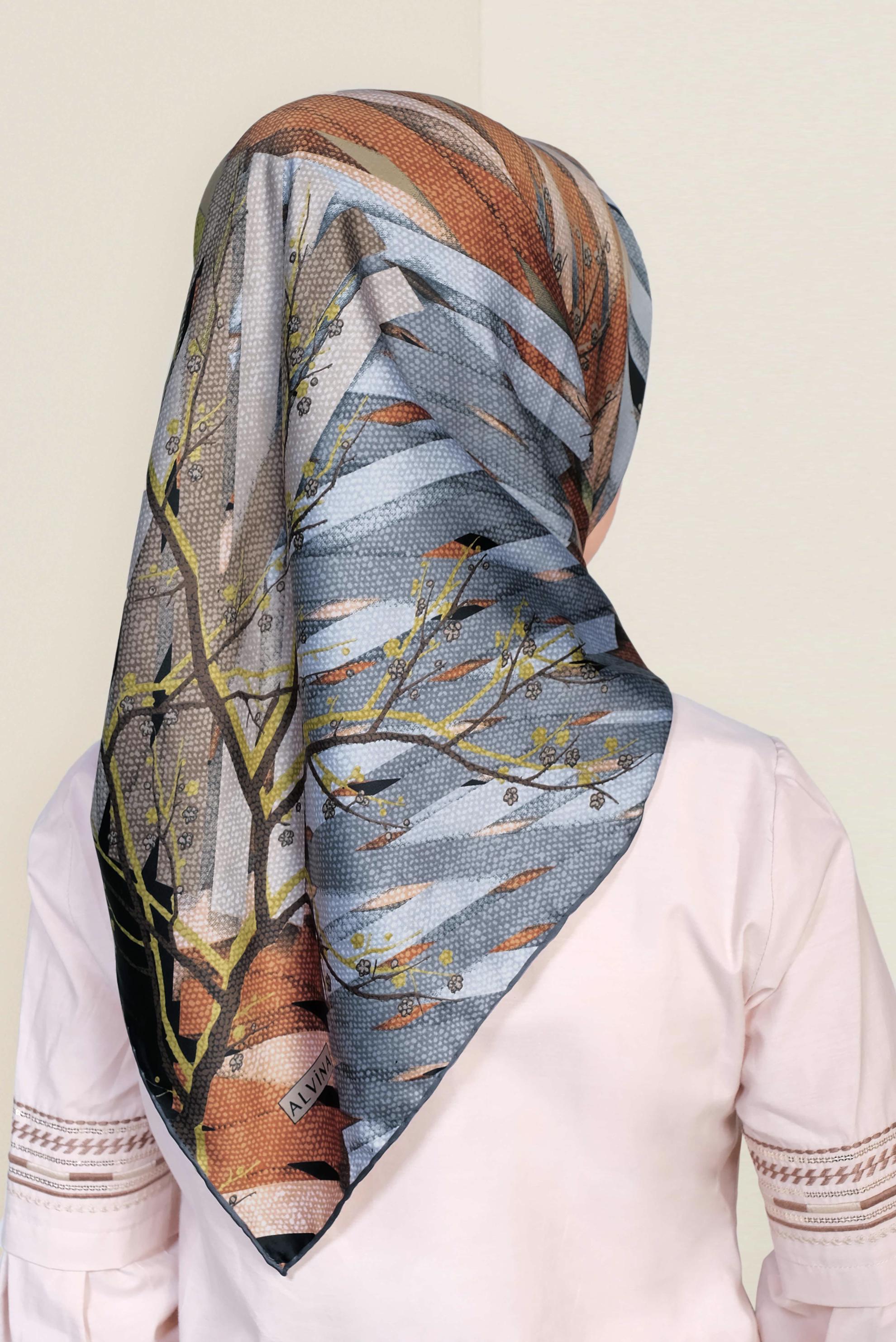 Tesettür giyim SİYAH 12168-1 ALVİNA DESENLİ EŞARP