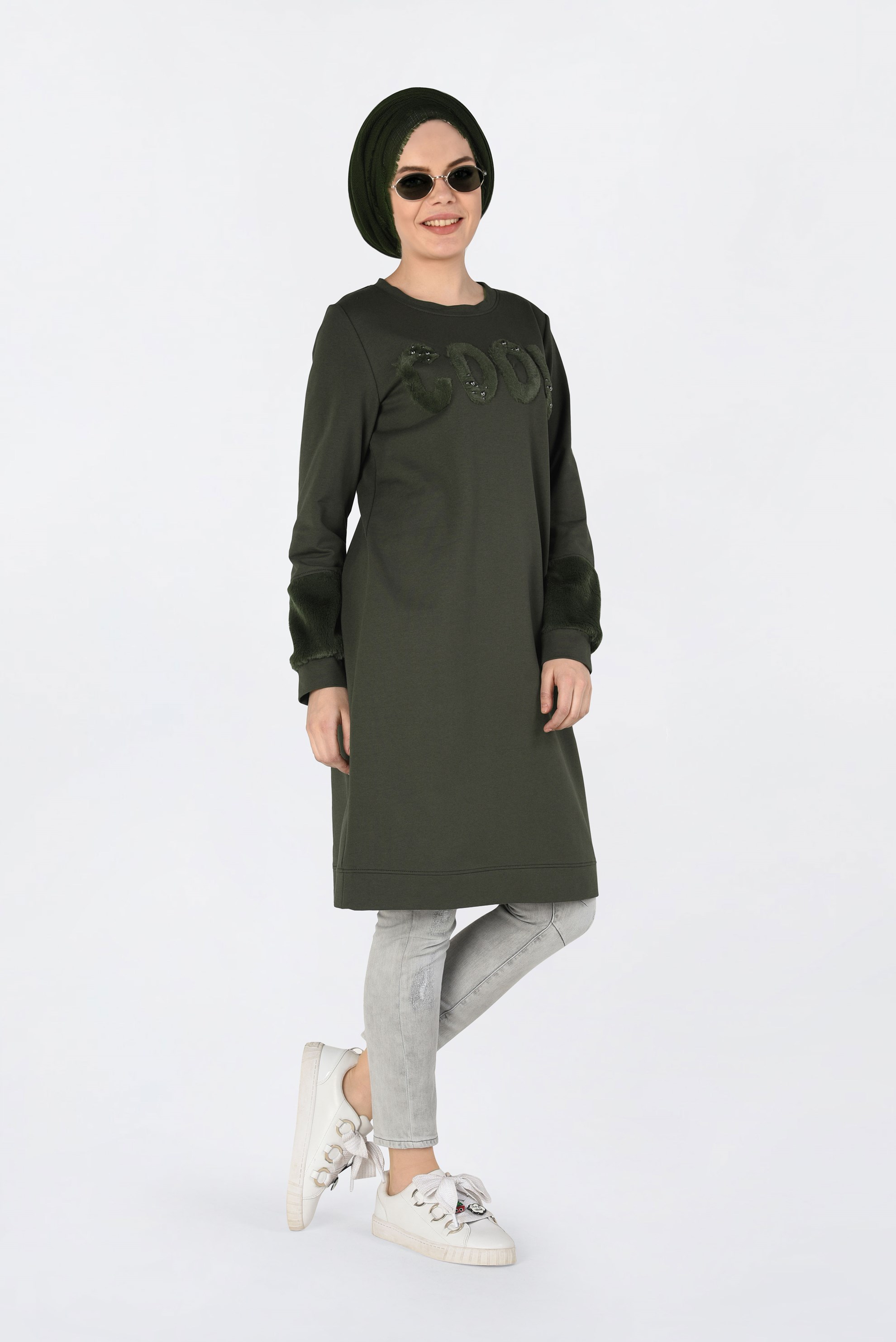 Tesettür giyim HAKİ MANŞETLERİ VE ÖNÜ KÜRKLÜ EŞOFMAN TUNİK 4534