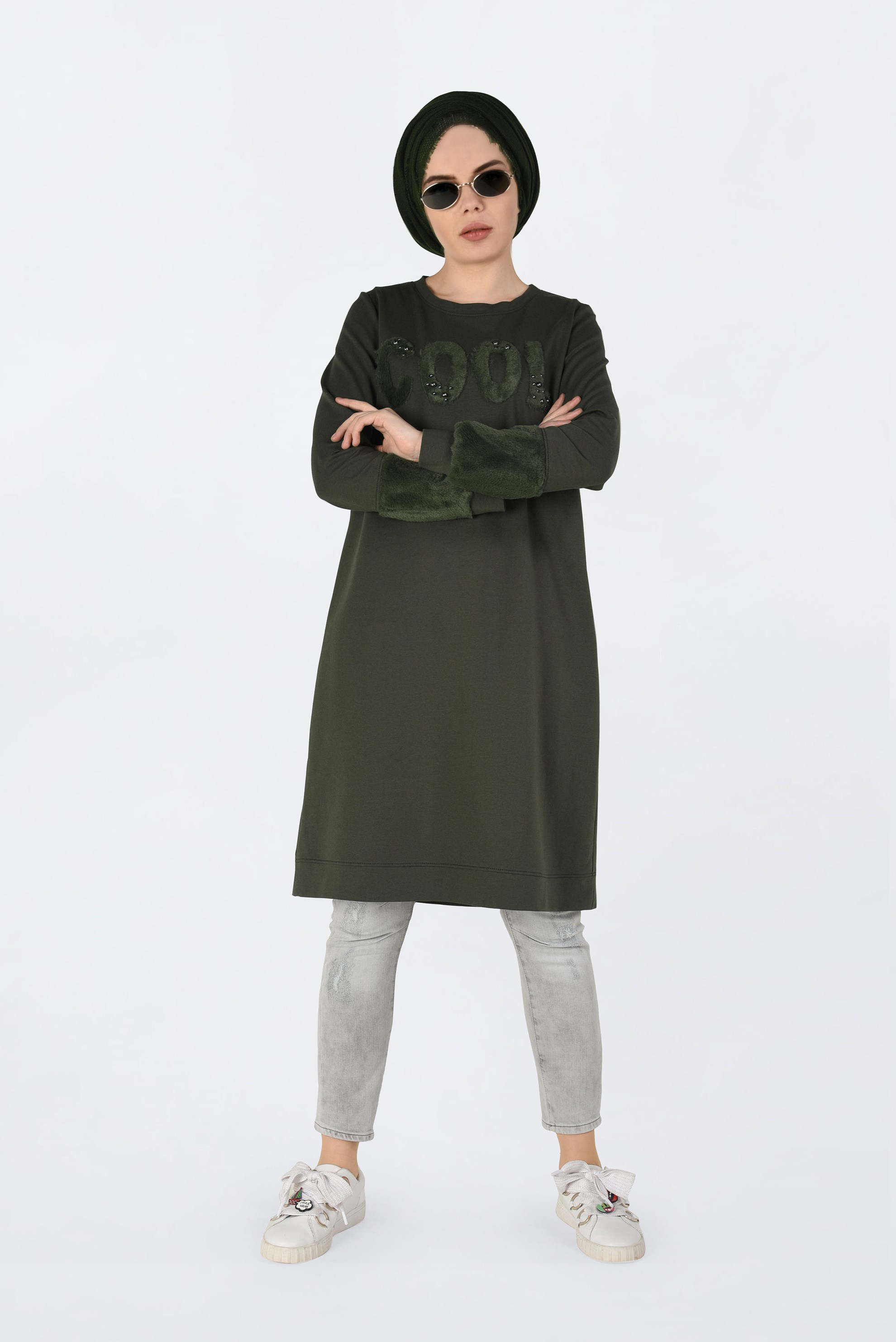 Tesettür giyim HAKİ MANŞETLERİ VE ÖNÜ KÜRKLÜ EŞOFMAN TUNİK 4534