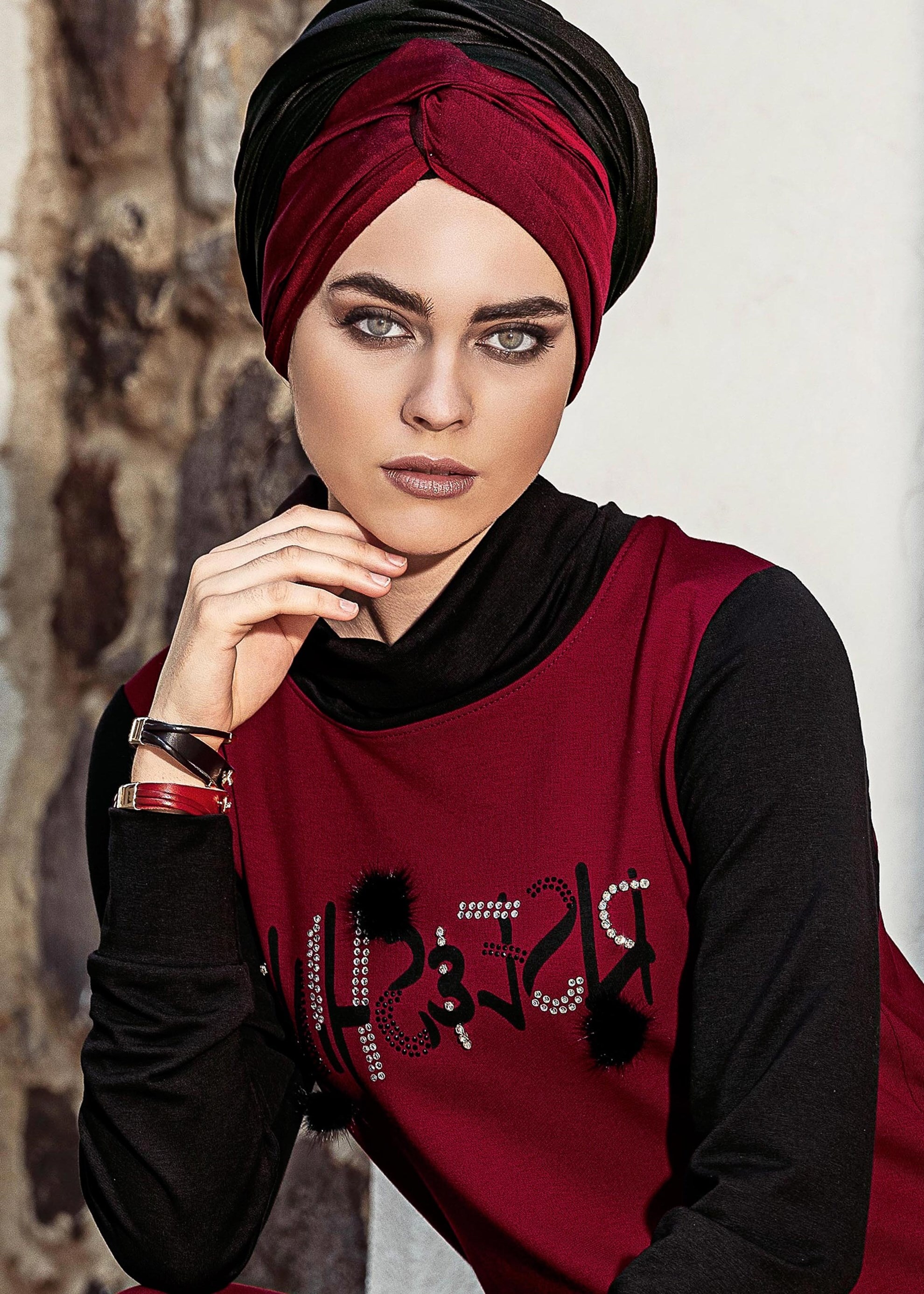 Tesettür giyim BORDO TAŞ BASKILI EŞOFMAN TUNİK 4535