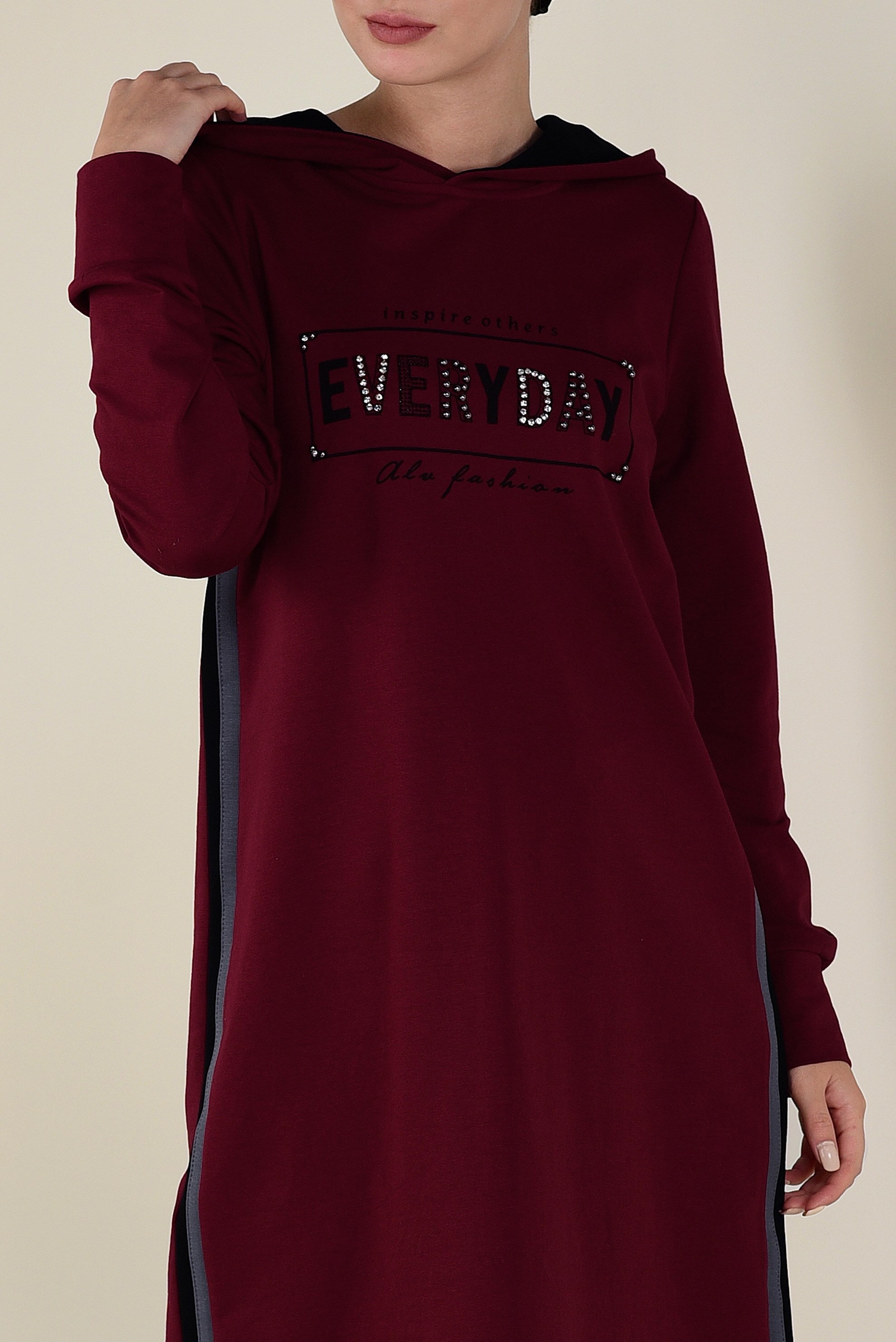 Tesettür giyim BORDO BONCUK İŞLEMELİ EŞOFMAN TUNİK 4536 