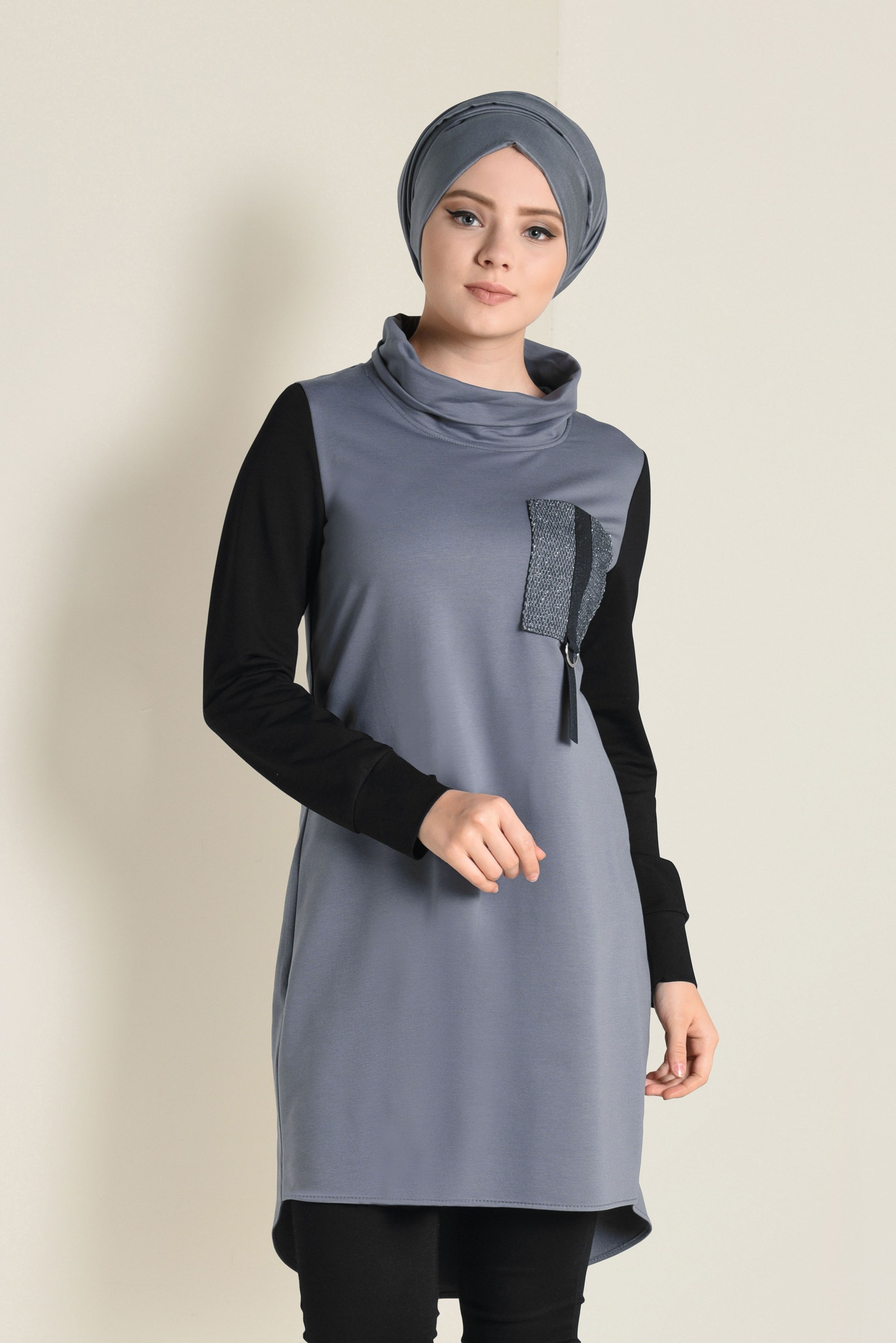 Tesettür giyim GRİ BALIKÇI YAKA EŞOFMAN TUNİK 4544