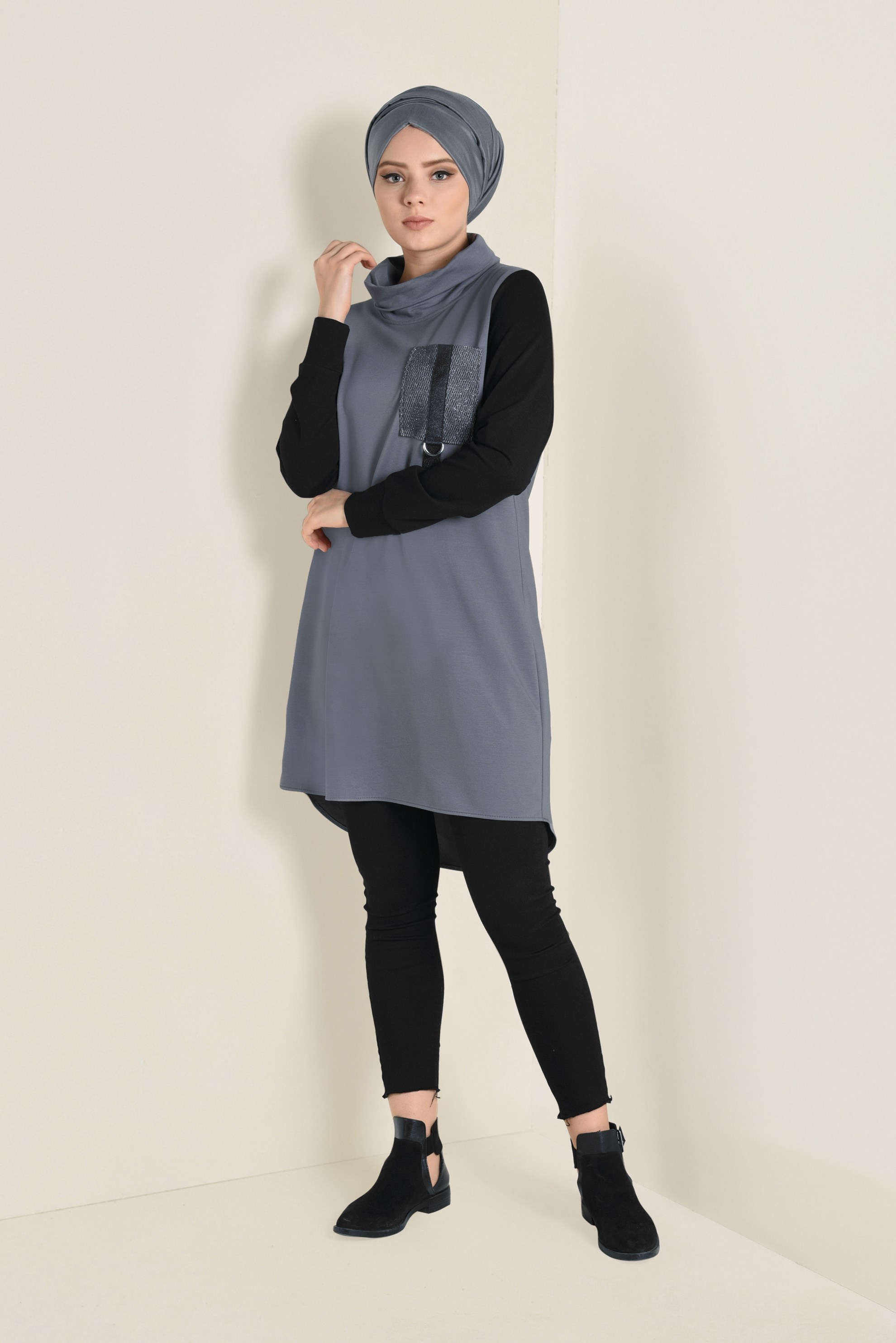 Tesettür giyim GRİ BALIKÇI YAKA EŞOFMAN TUNİK 4544