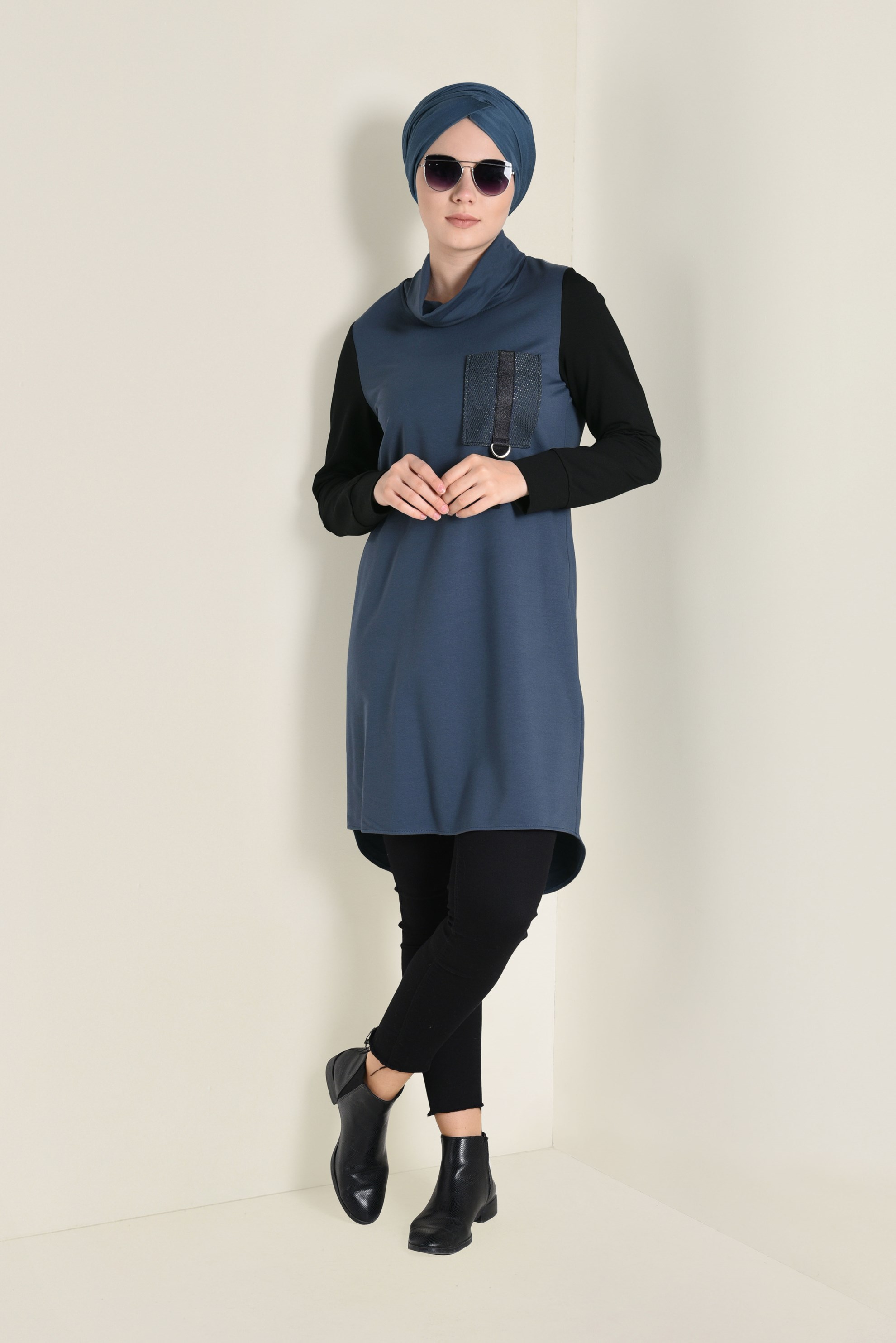 Tesettür giyim LACİVERT BALIKÇI YAKA EŞOFMAN TUNİK 4544