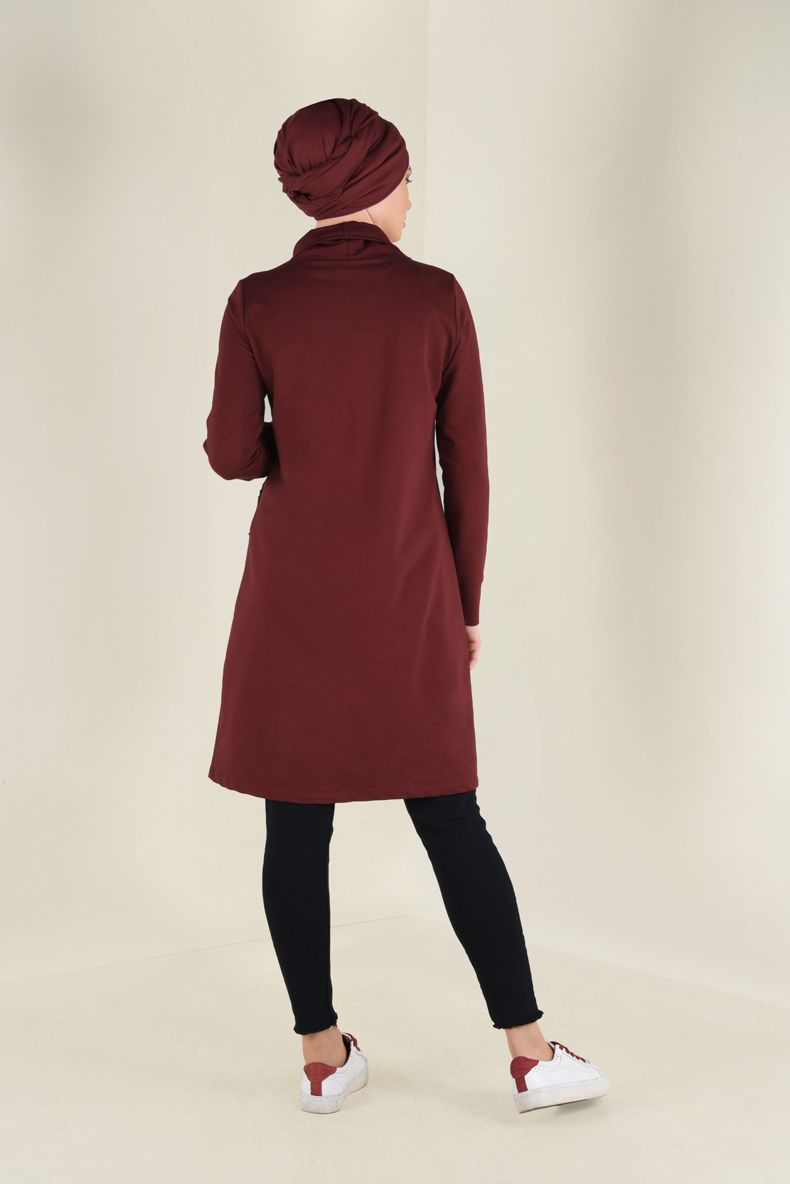 Tesettür giyim BORDO BALIKÇI YAKA BONCUK DETAYLI EŞOFMAN TUNİK  4545