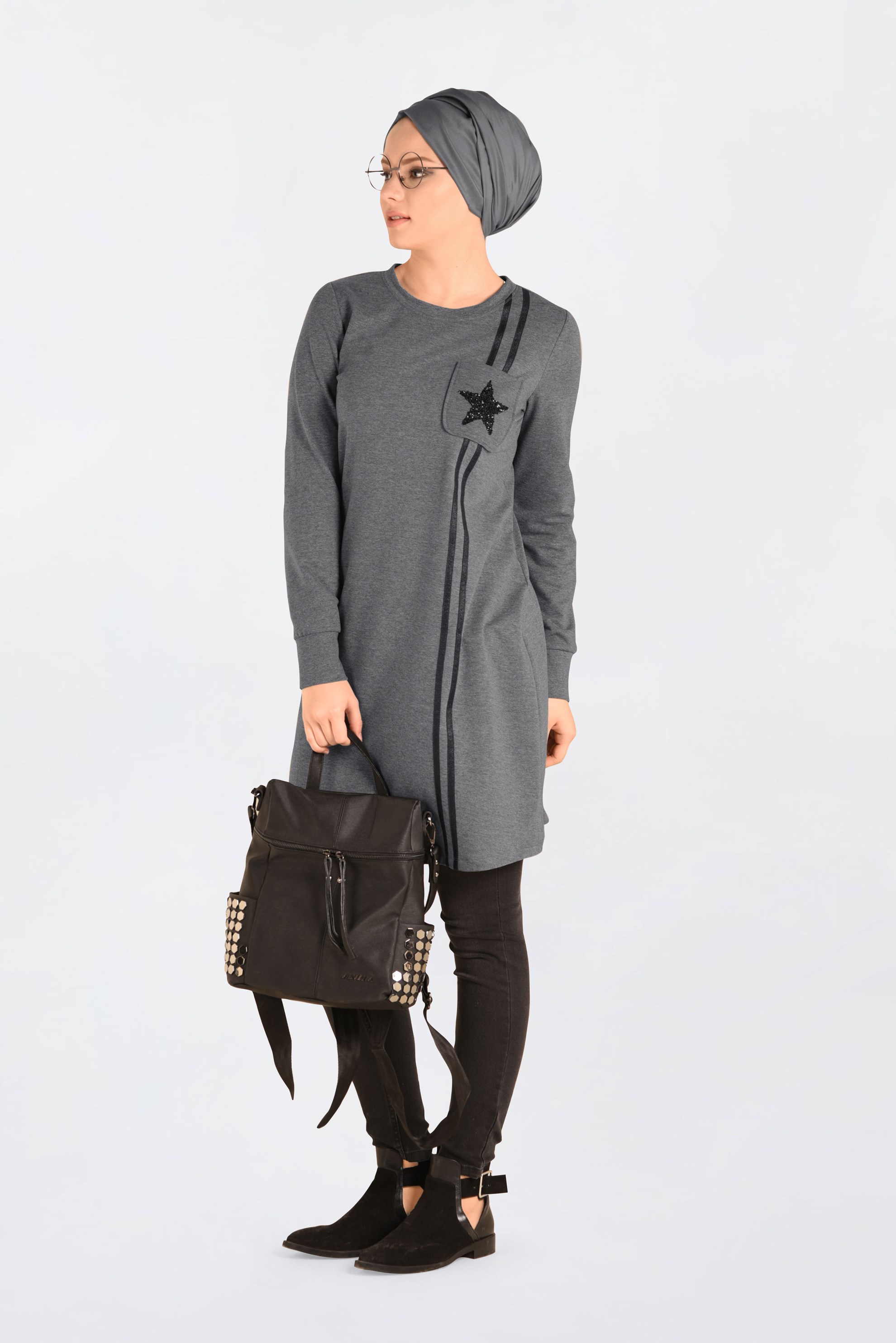 Tesettür giyim GRİ CEP DETAYLI EŞOFMAN TUNİK 4546