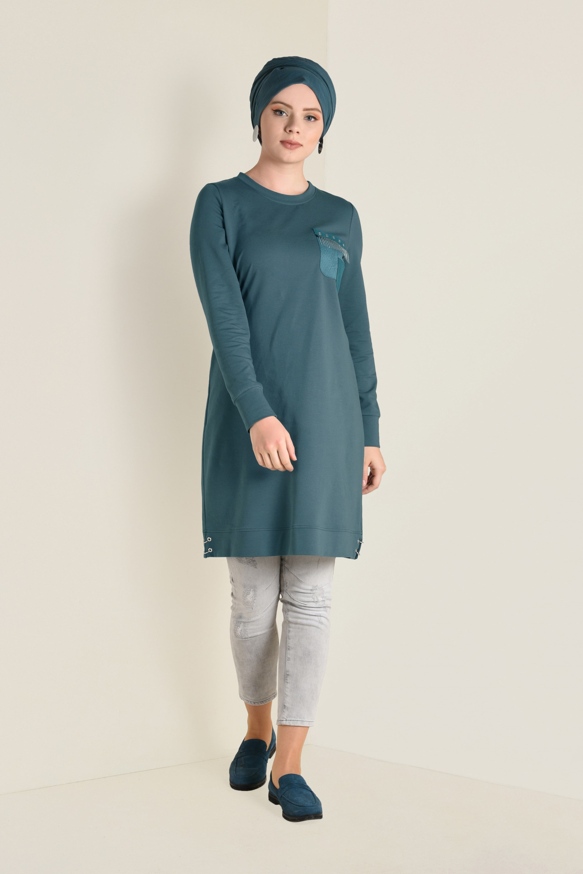 Tesettür giyim YEŞİL CEP DETAYLI EŞOFMAN TUNİK 4552
