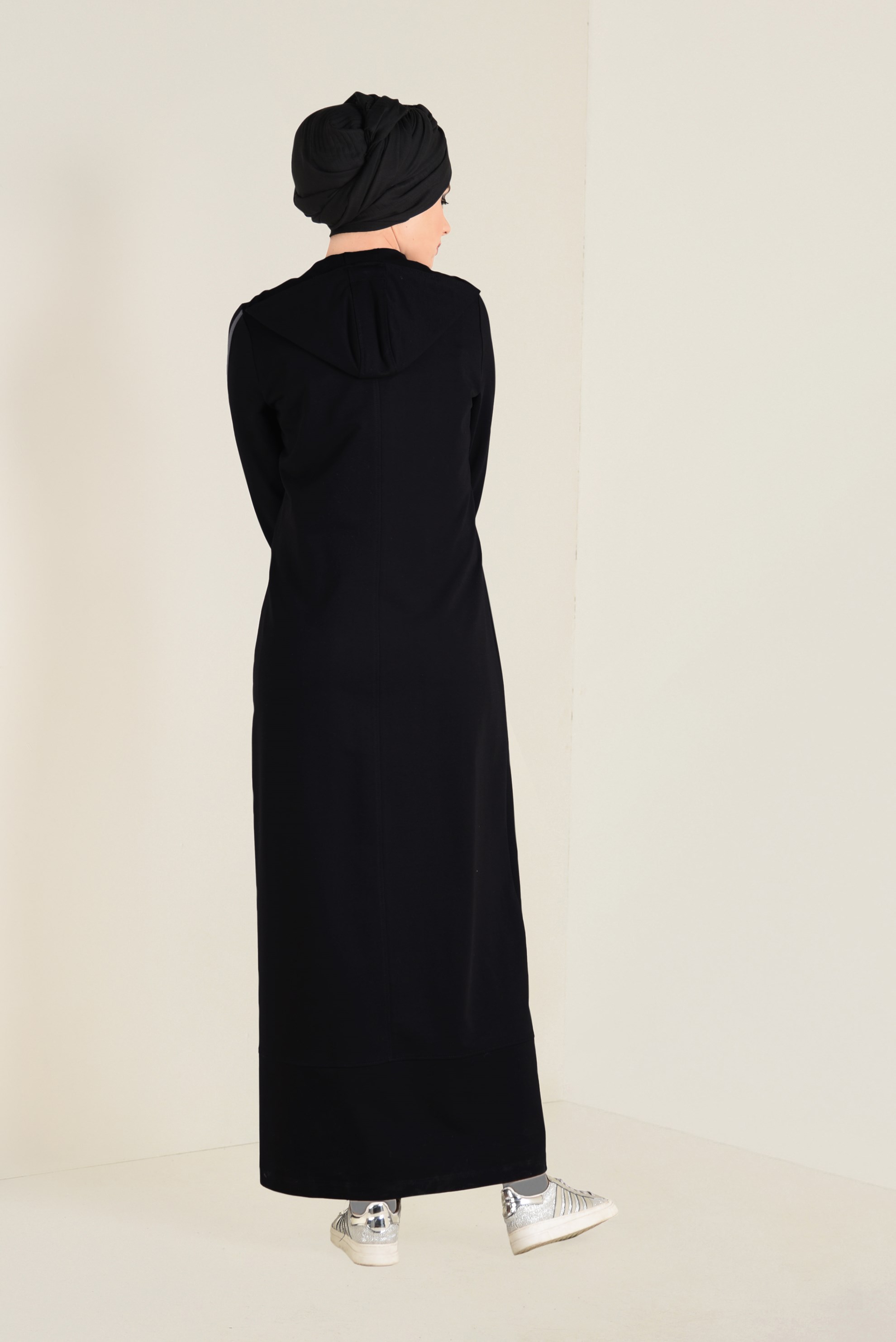 Tesettür giyim SİYAH KAPÜŞONLU FERMUARLI EŞOFMAN TUNİK 4715