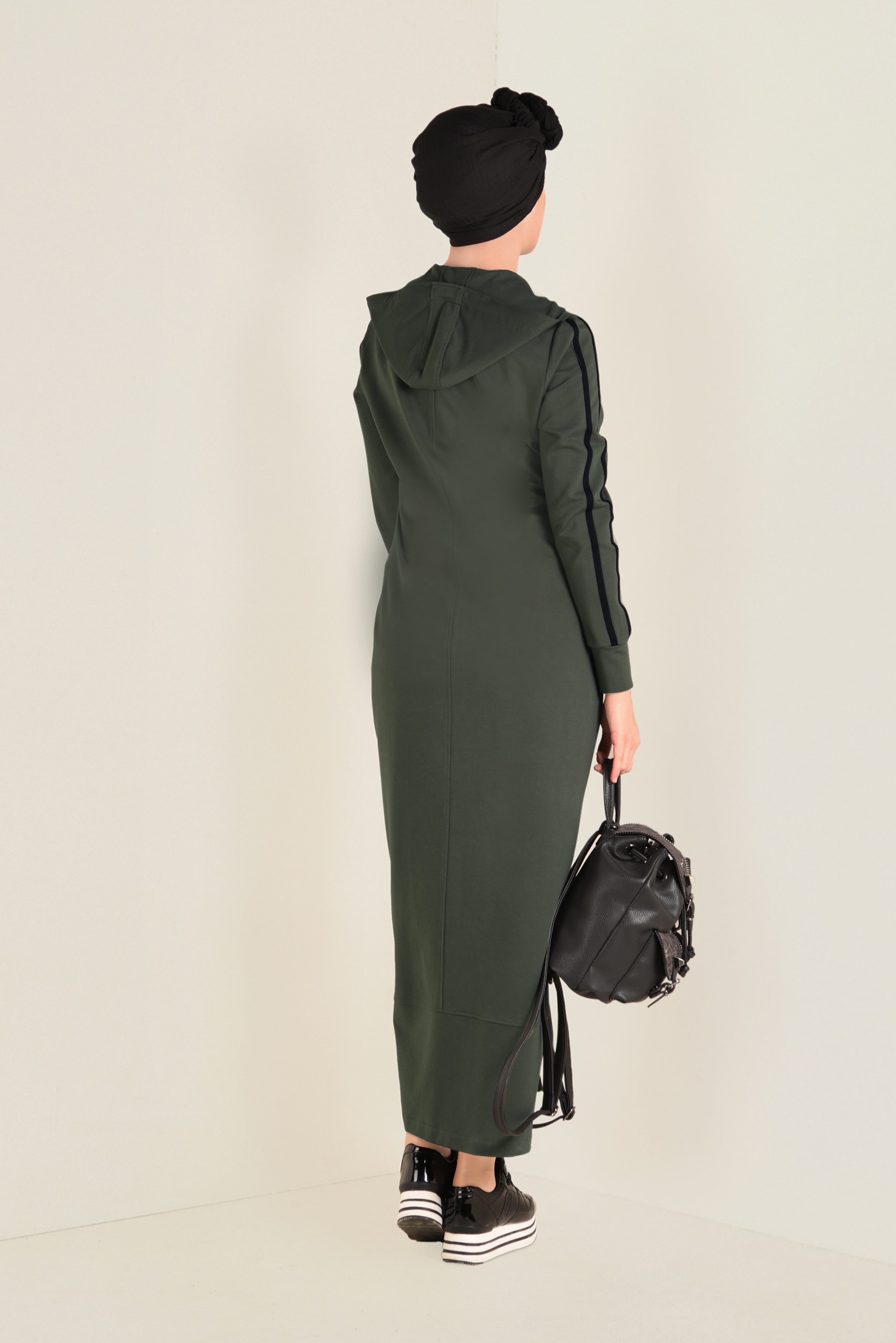 Tesettür giyim HAKİ KAPÜŞONLU FERMUARLI EŞOFMAN TUNİK 4715