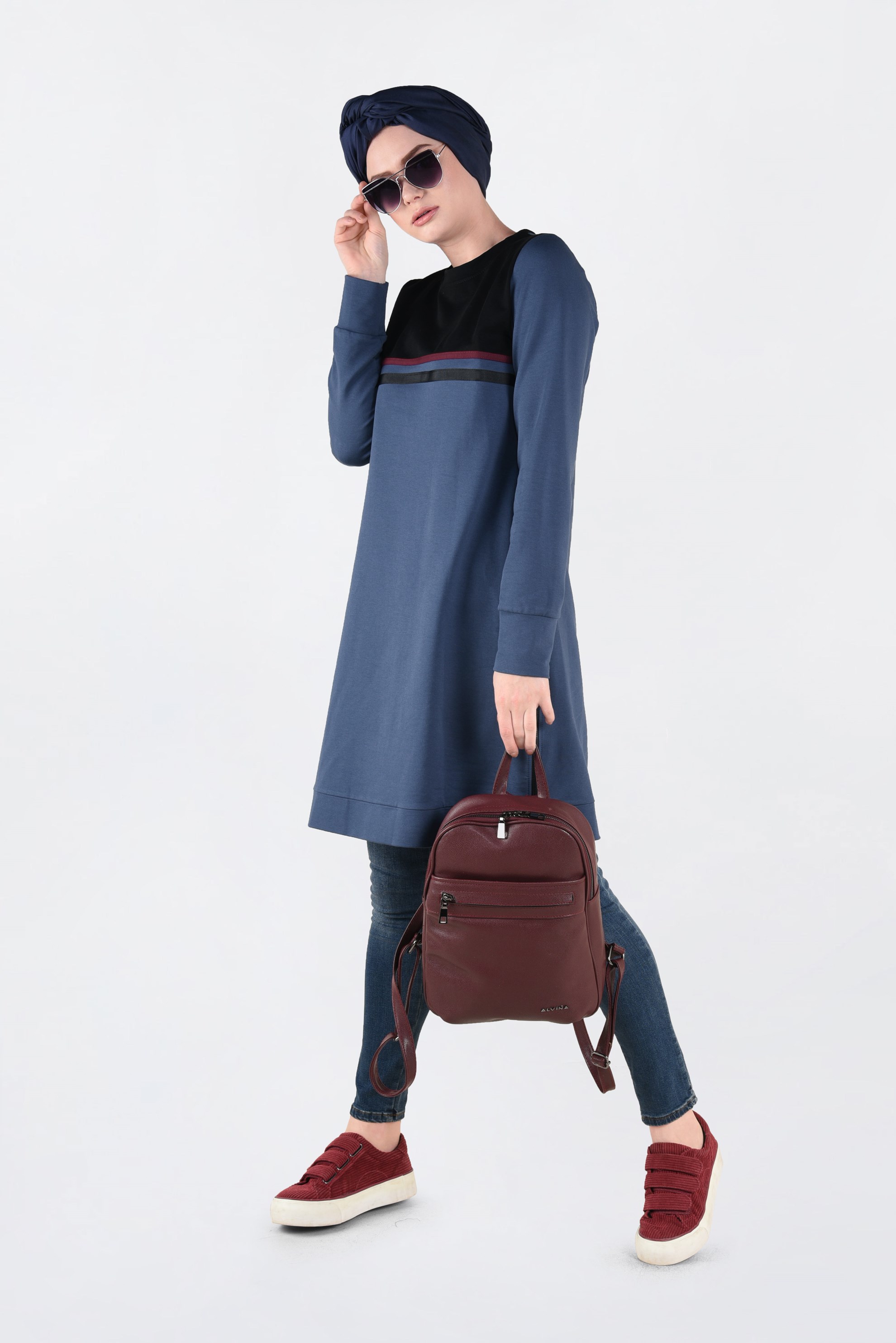 Tesettür giyim LACİVERT ŞERİT DETAYLI EŞOFMAN TUNİK 4716