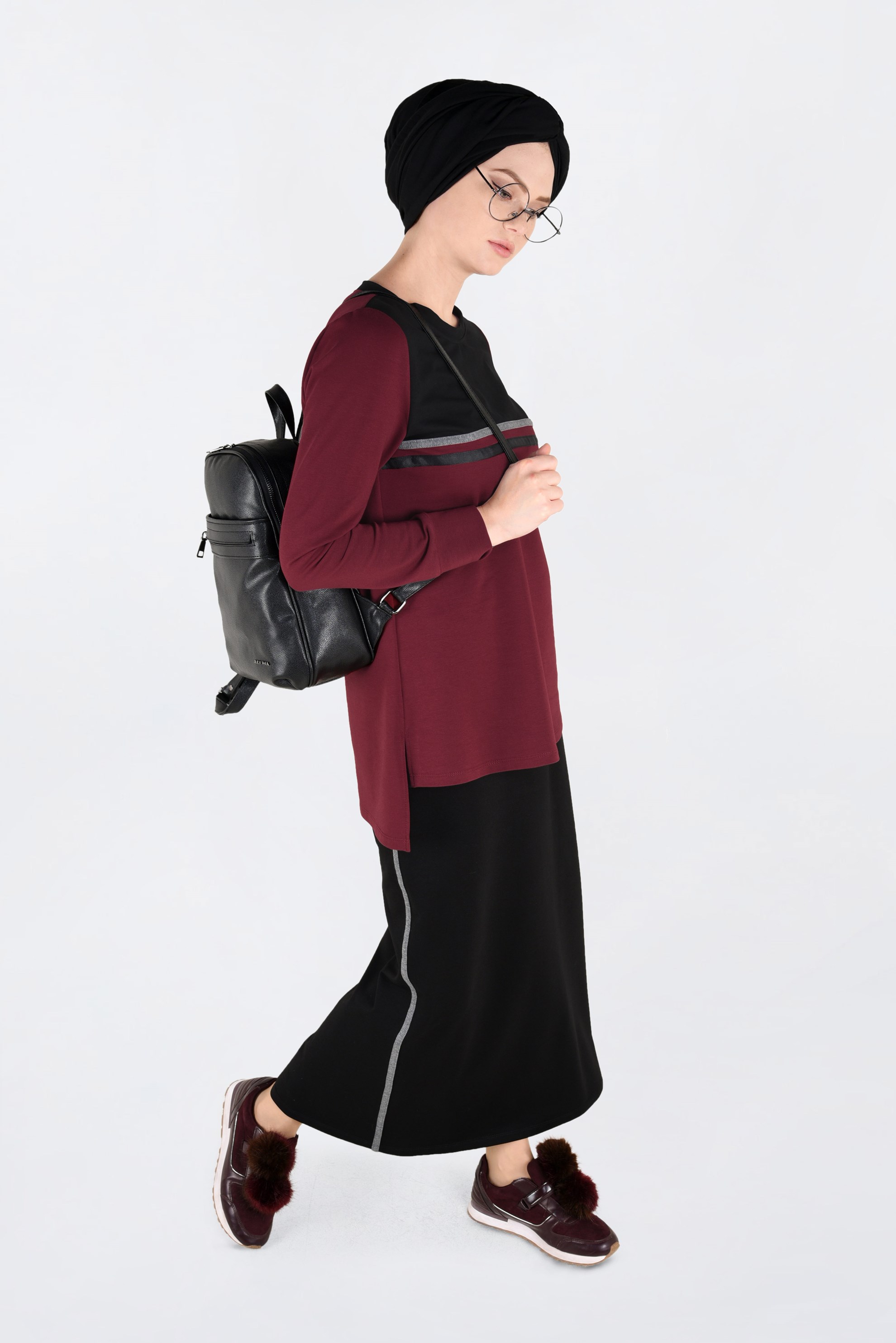 Tesettür giyim BORDO ŞERİT DETAYLI 2&prime;Lİ ETEKLİ EŞOFMAN TAKIM 4717