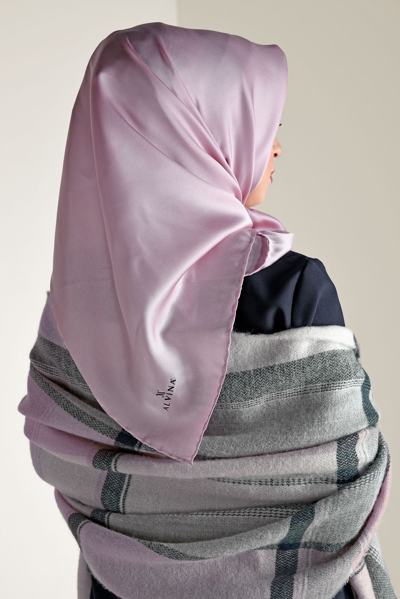 Tesettür giyim PUDRA ALVİNA GOLDEN EŞARP 9931 