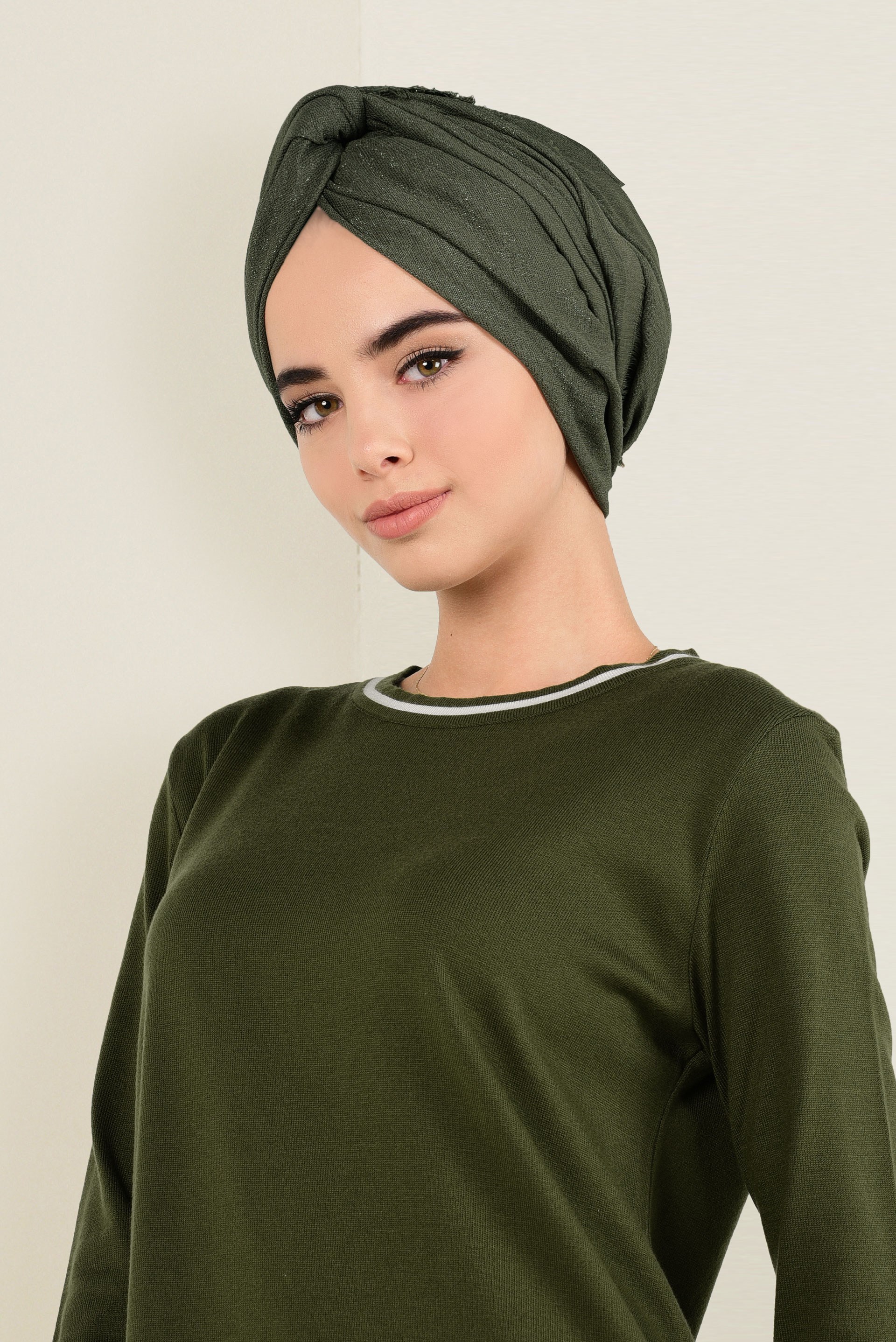 Tesettür giyim HAKİ ALVİNA SİMLİ KREP EŞARP 9941 