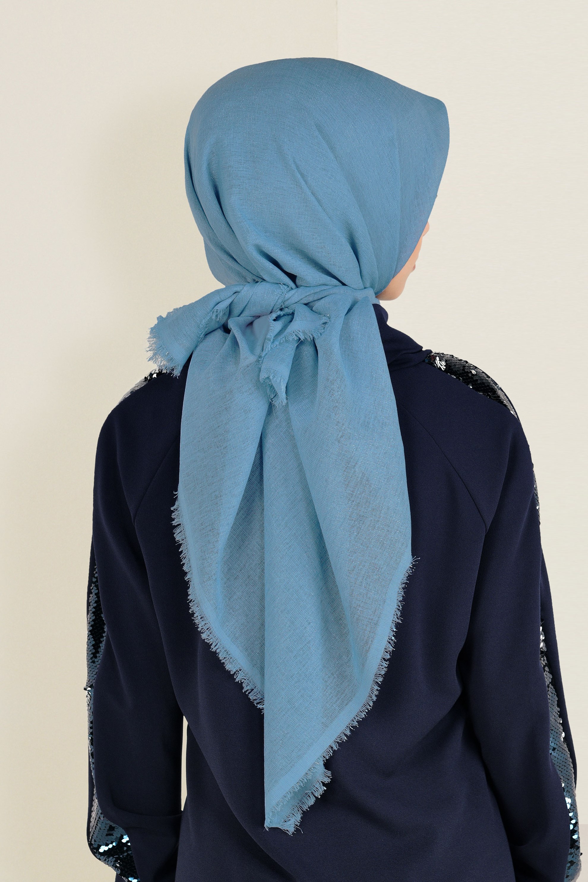 Tesettür giyim MAVİ ALVİNA SİMLİ KREP EŞARP 9941 