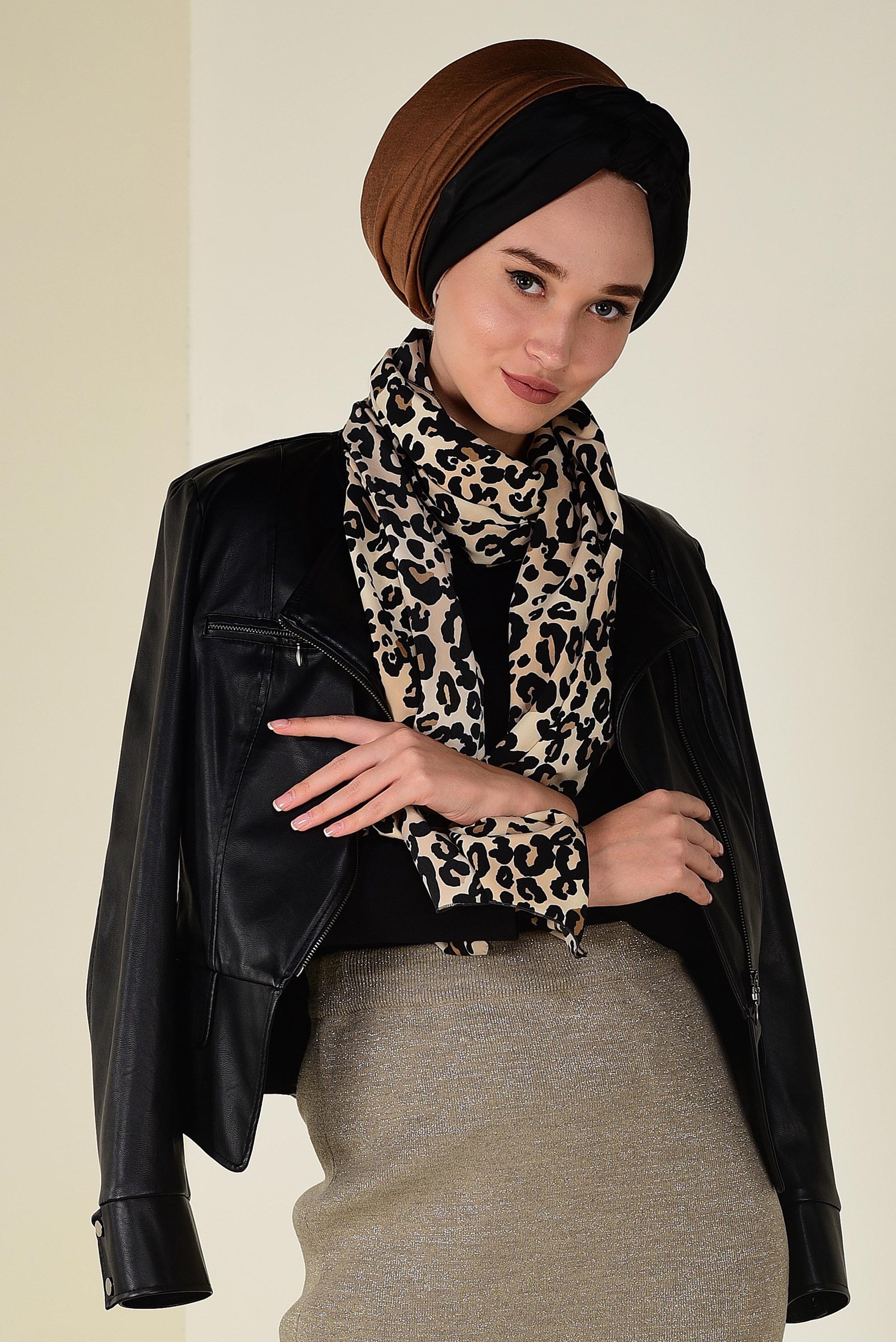 Tesettür giyim BEJ SİMLİ TRİKO ETEK 6241