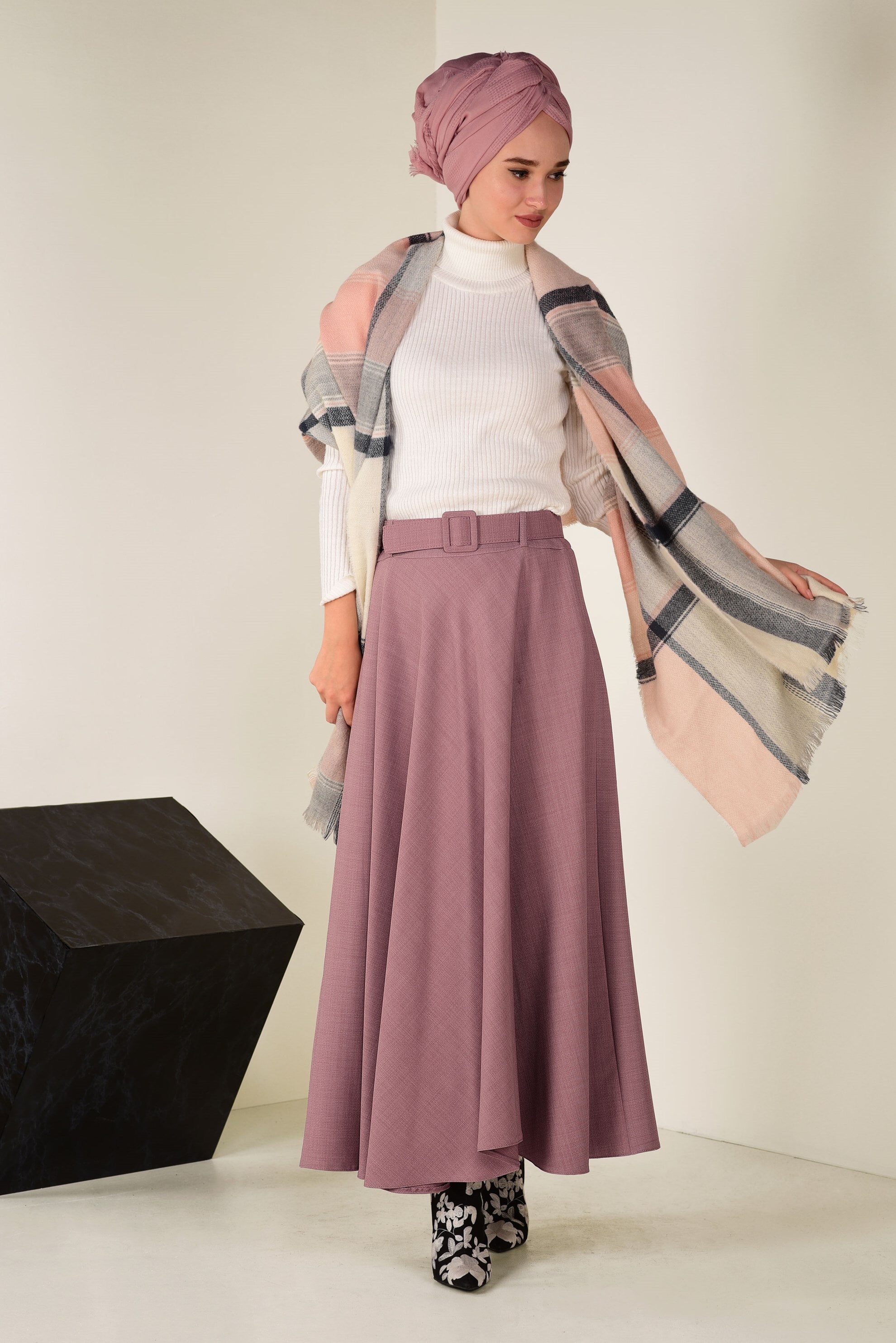 Tesettür giyim PUDRA BELİ KEMERLİ ÇAN ETEK 6243 