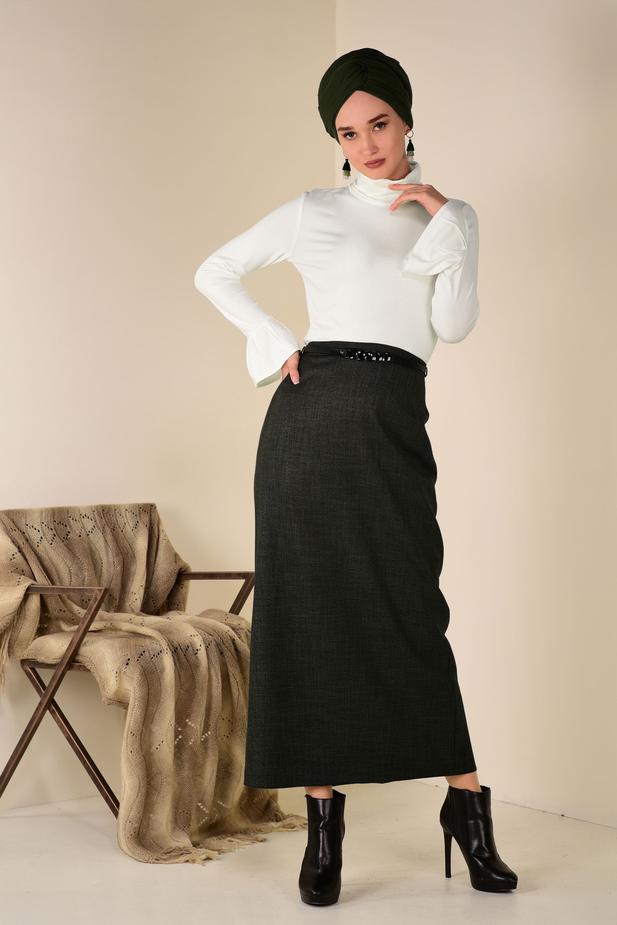 Tesettür giyim HAKİ ÇİFT RENKLİ KEMERLİ ETEK 6244