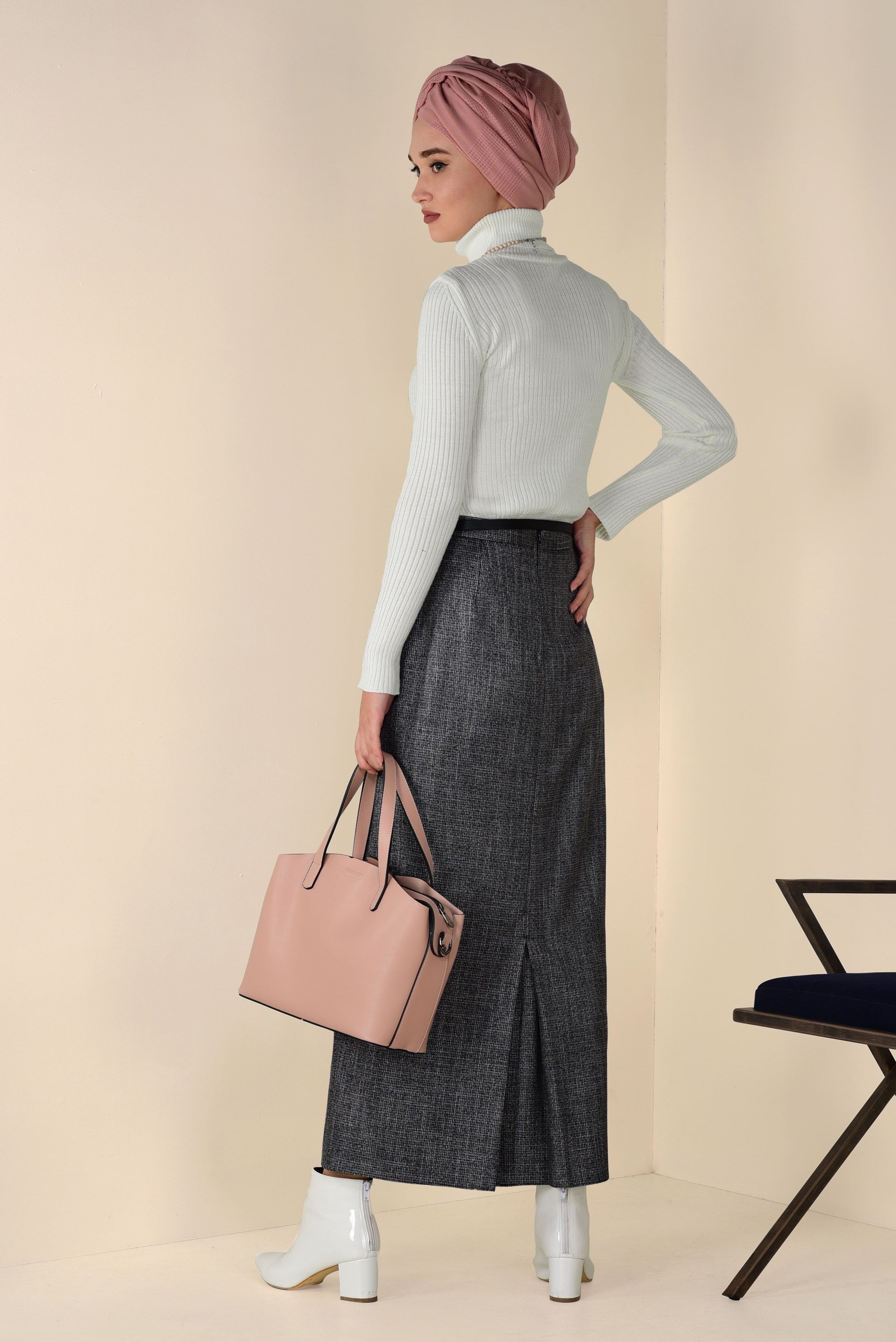 Tesettür giyim SİYAH ÇİFT RENKLİ KEMERLİ ETEK 6244