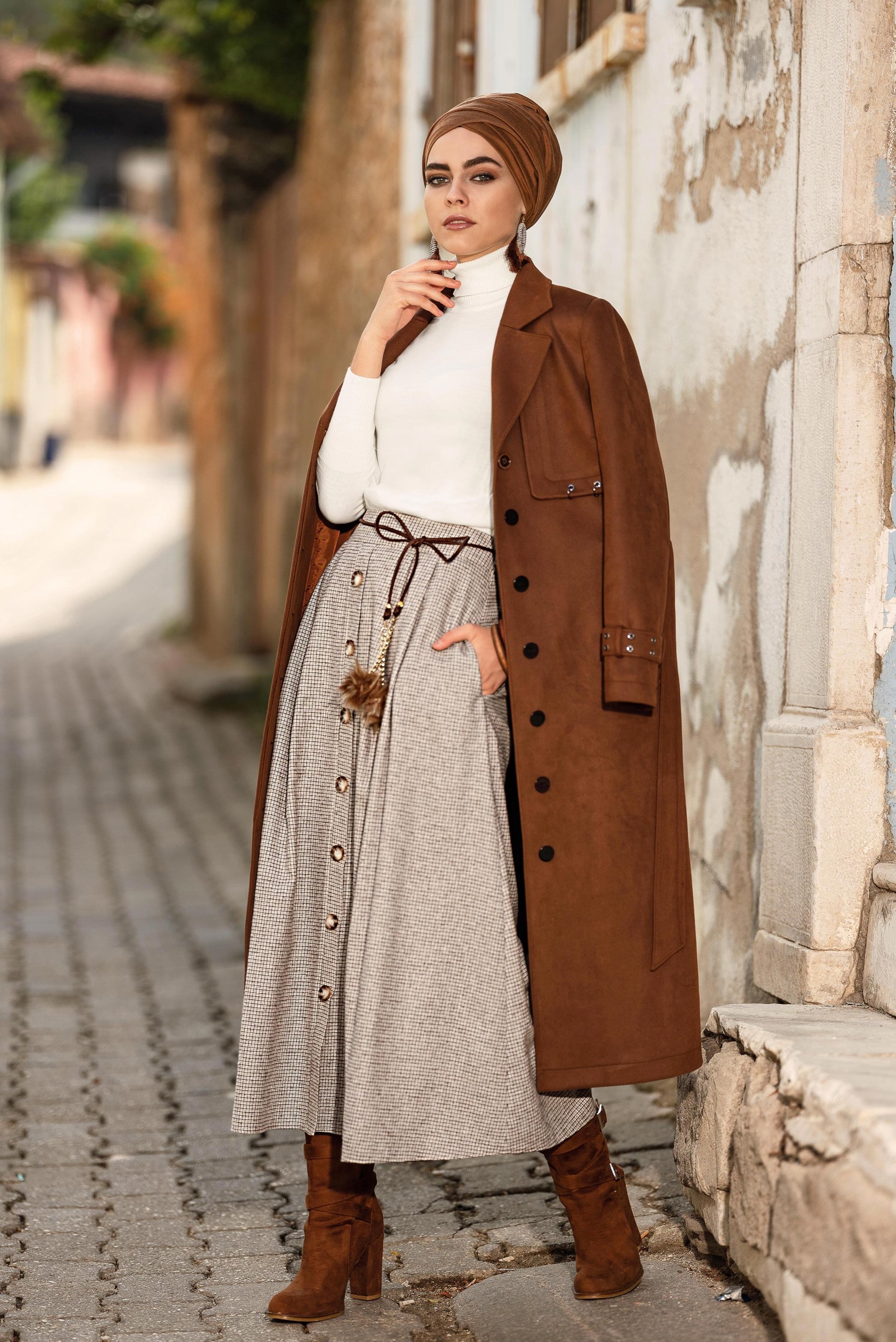 Tesettür giyim EKRU İNCE KEMERLİ PAMUKLU ETEK 6246