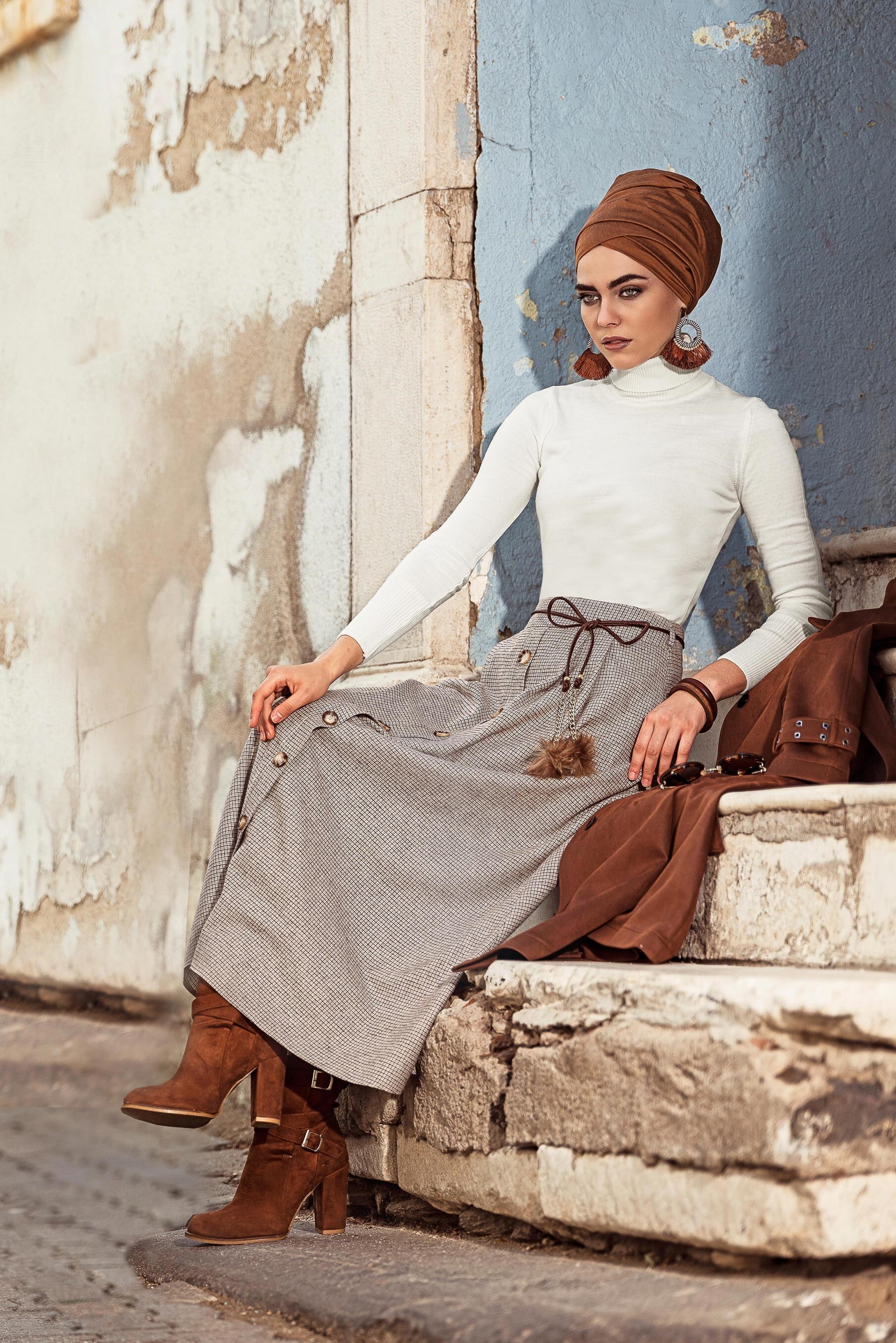 Tesettür giyim EKRU İNCE KEMERLİ PAMUKLU ETEK 6246