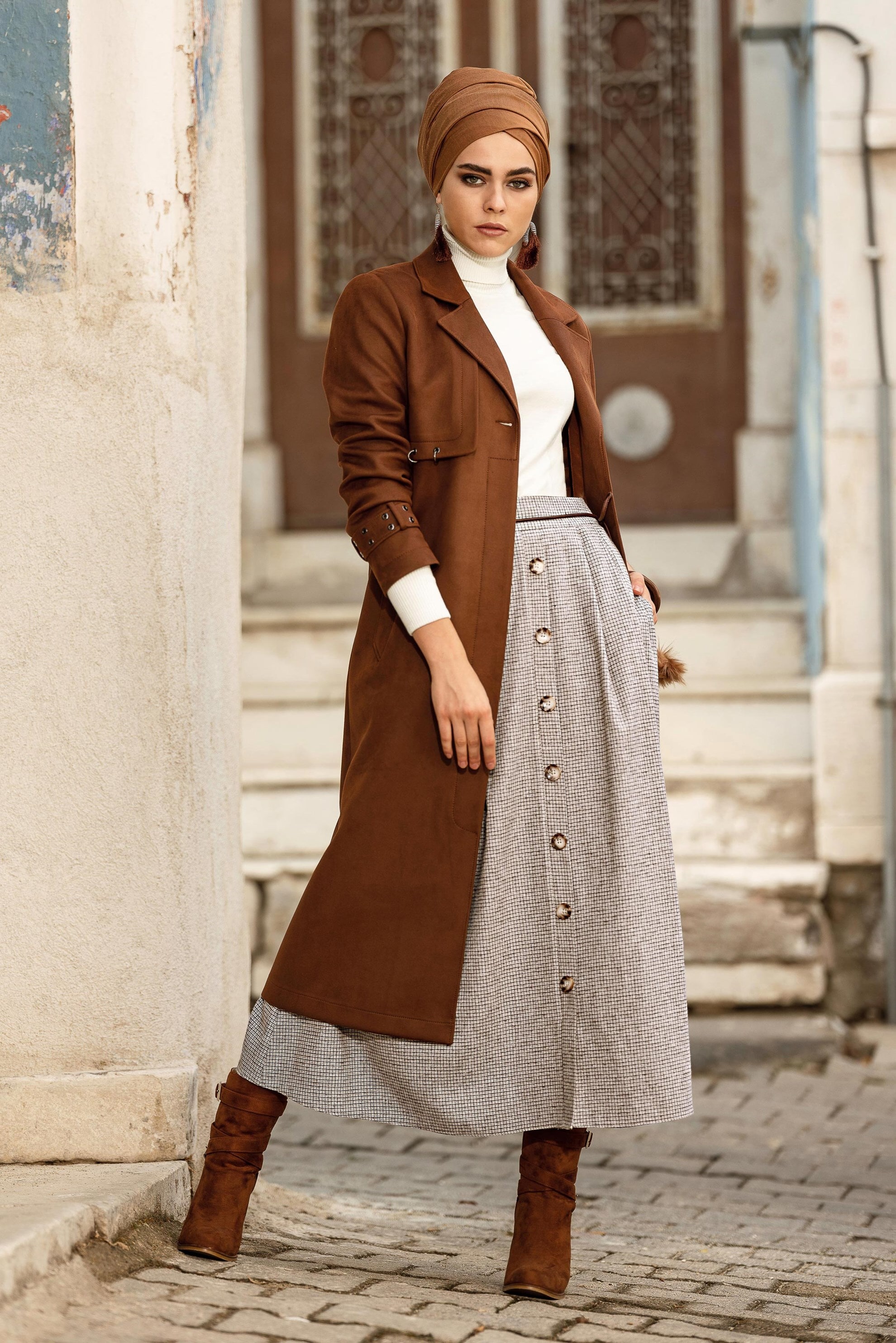 Tesettür giyim EKRU İNCE KEMERLİ PAMUKLU ETEK 6246