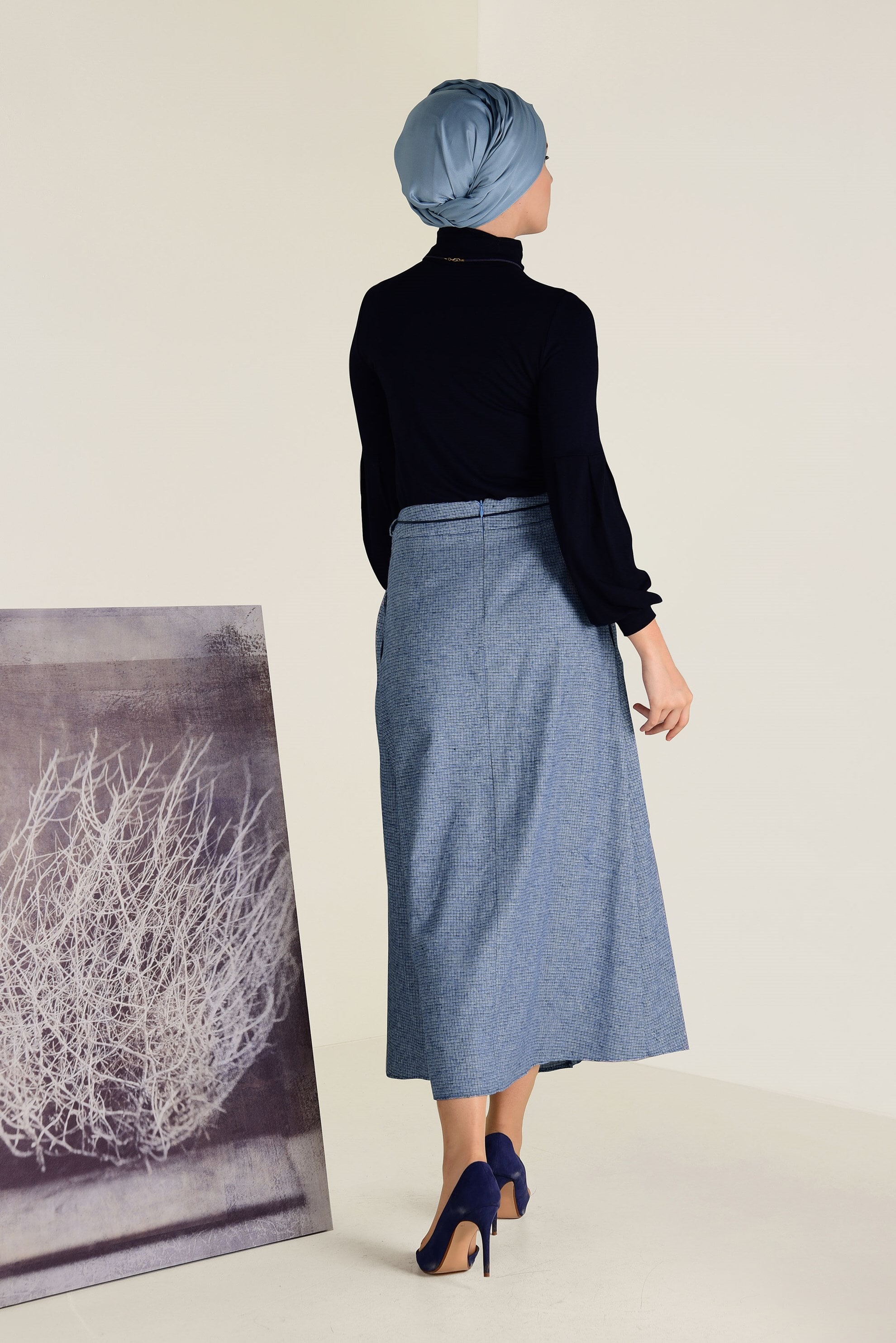 Tesettür giyim LACİVERT İNCE KEMERLİ PAMUKLU ETEK 6246