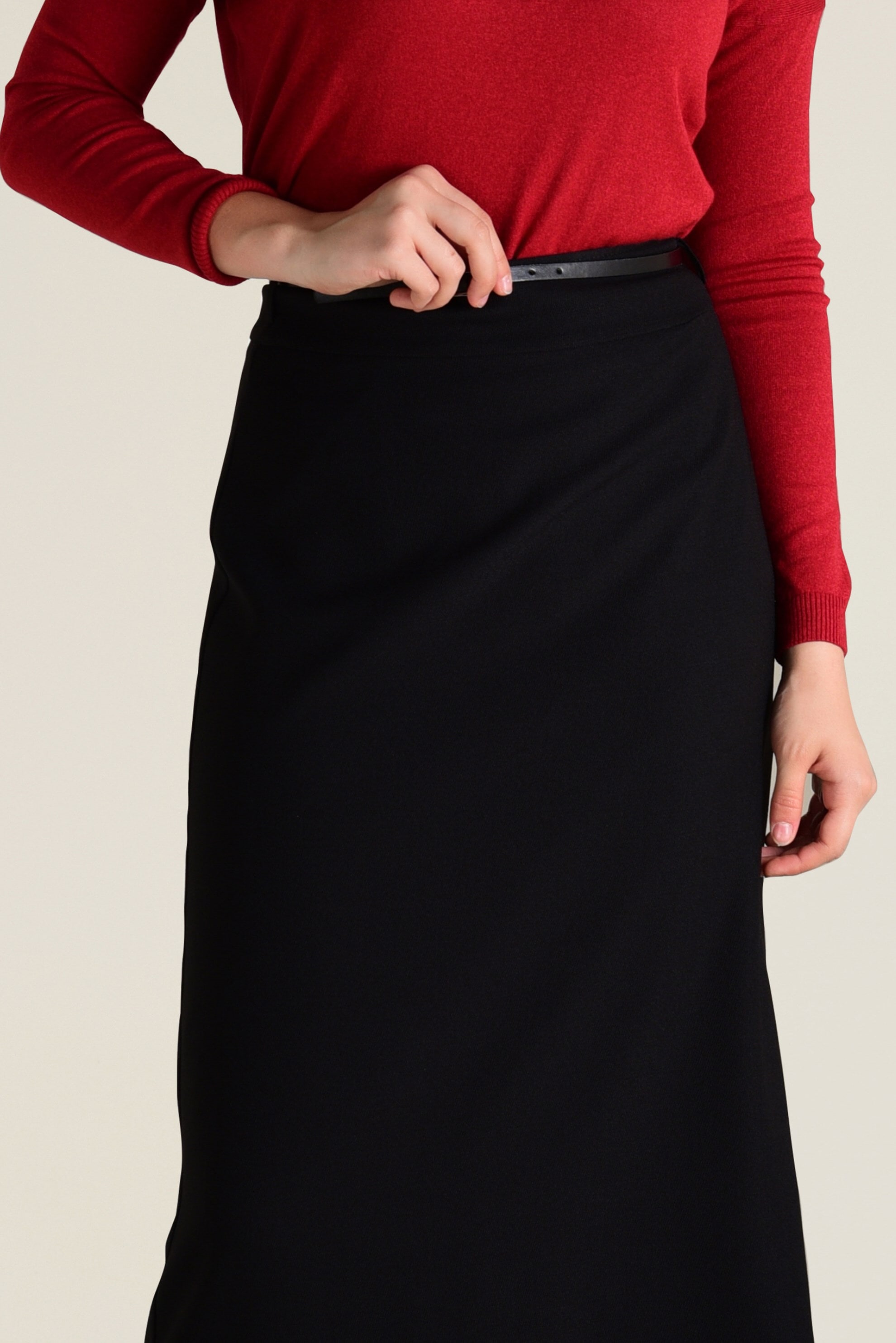 Tesettür giyim SİYAH KALEM ETEK 6250