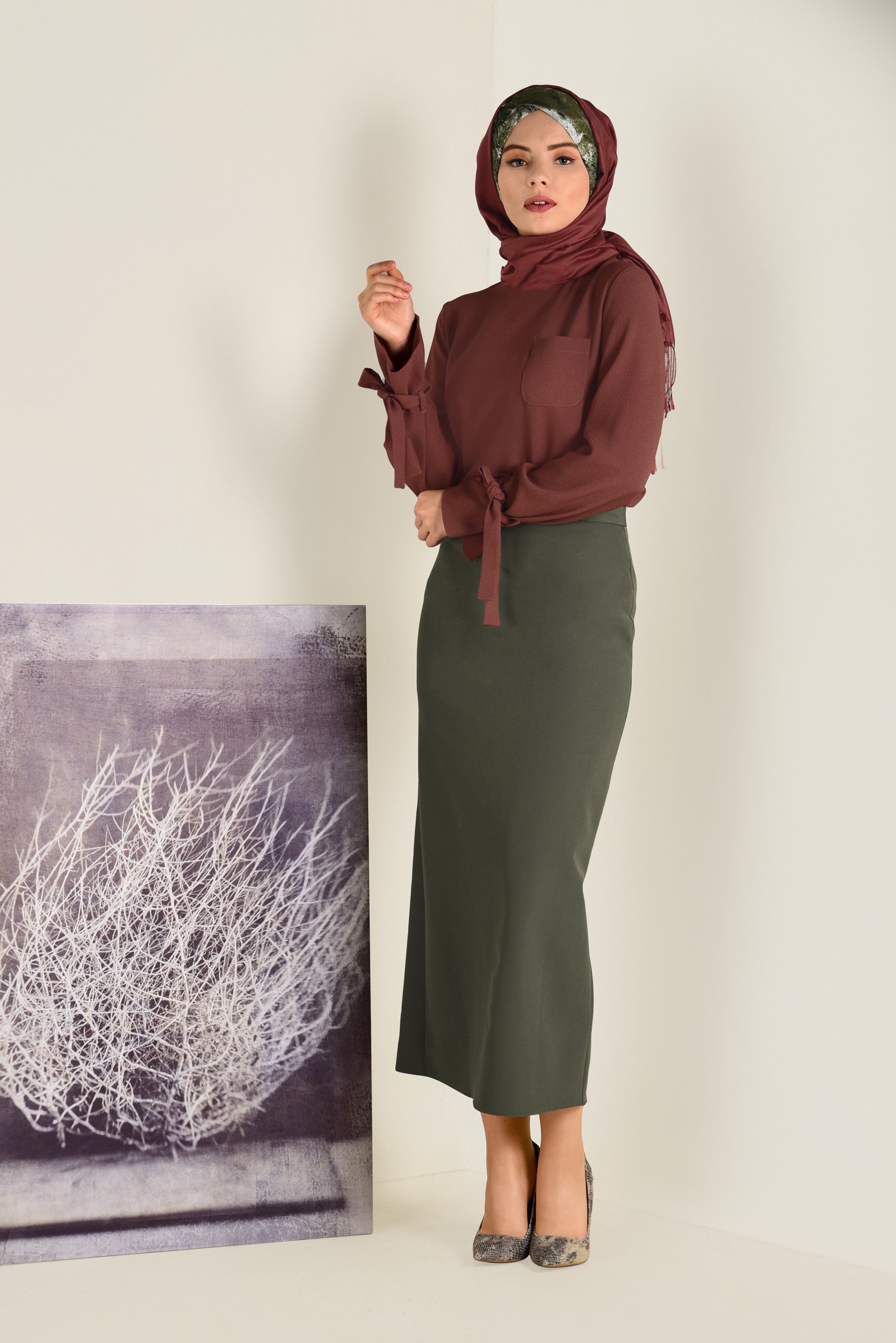 Tesettür giyim HAKİ GİZLİ YIRTMAÇLI KALEM ETEK 6252