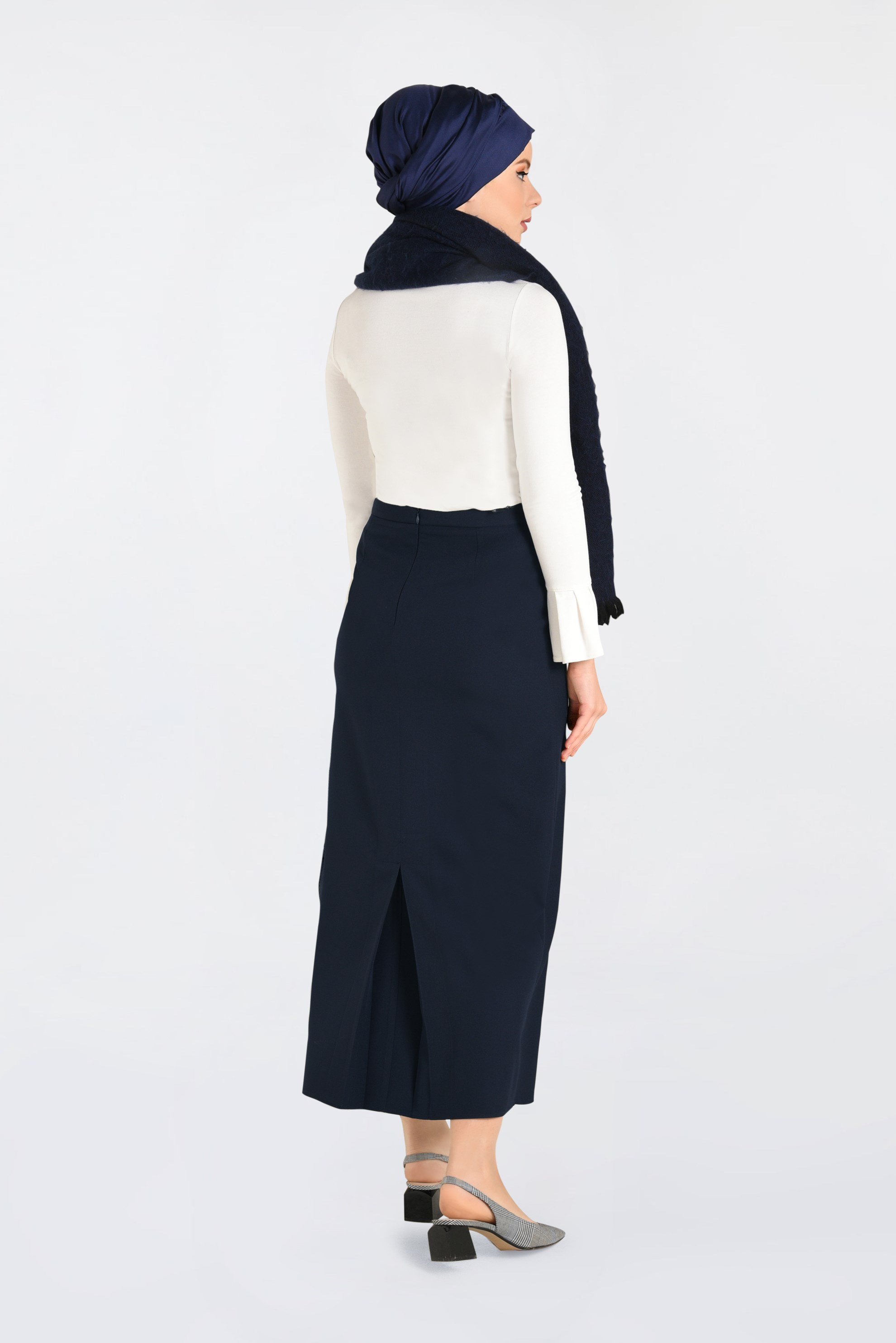 Tesettür giyim LACİVERT GİZLİ YIRTMAÇLI KALEM ETEK 6252