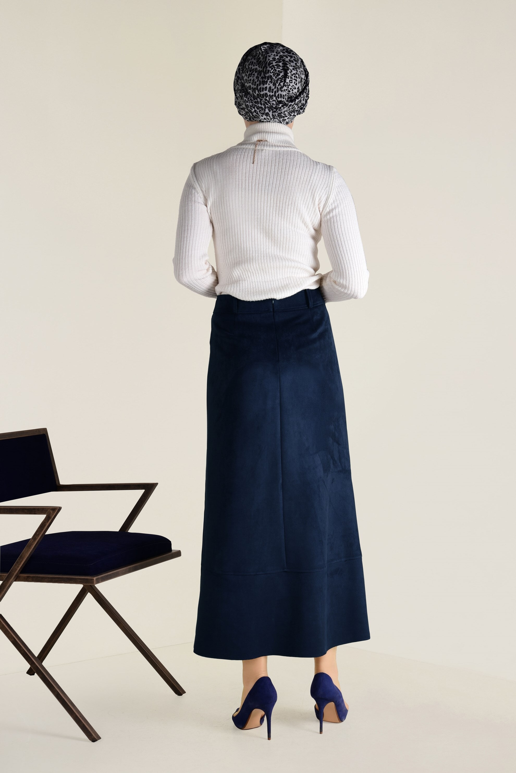 Tesettür giyim LACİVERT YÜKSEL BEL SÜET ETEK 6257