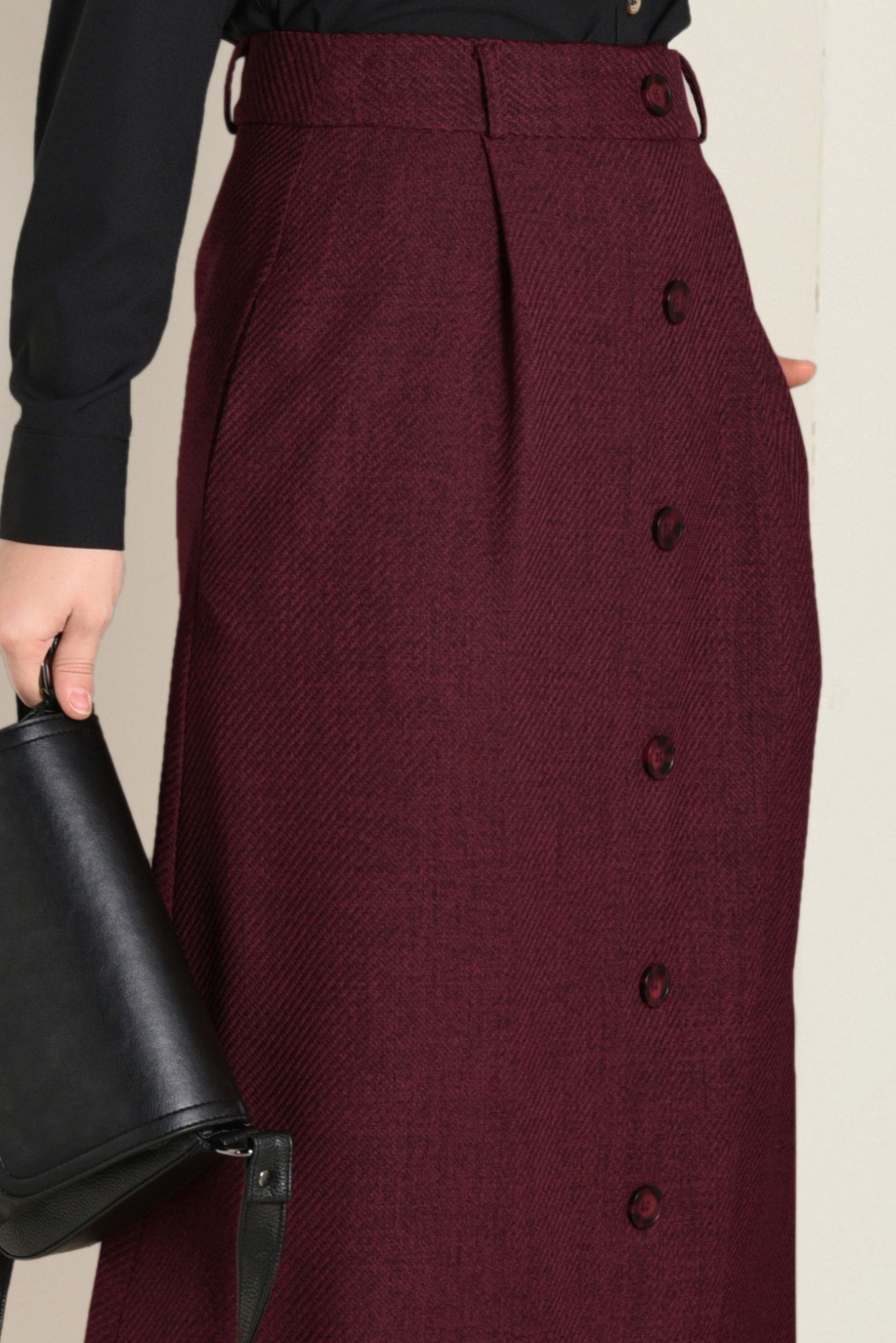 Tesettür giyim BORDO YÜKSEK BEL DÜĞMELİ ETEK 6258