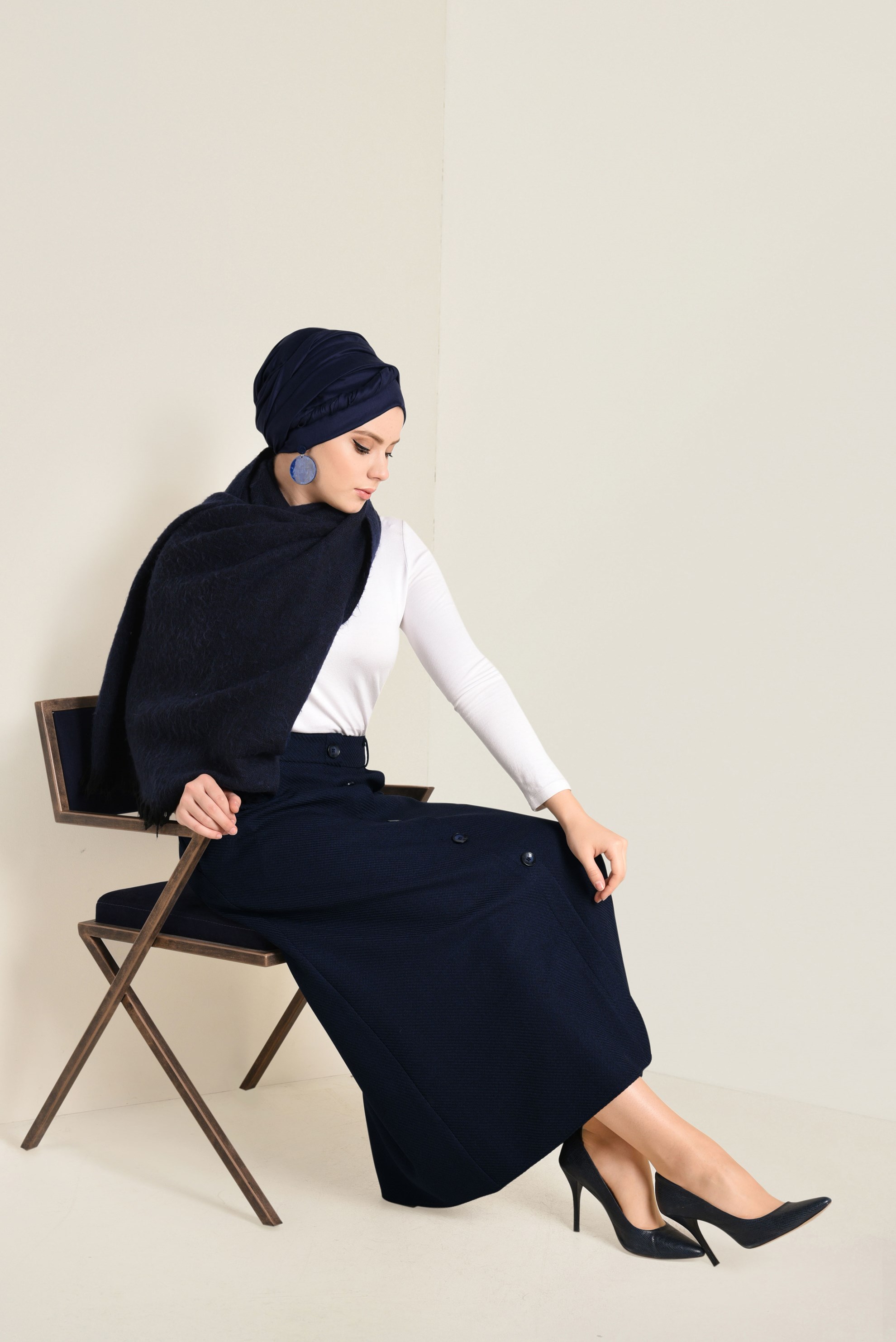 Tesettür giyim LACİVERT YÜKSEK BEL DÜĞMELİ ETEK 6258