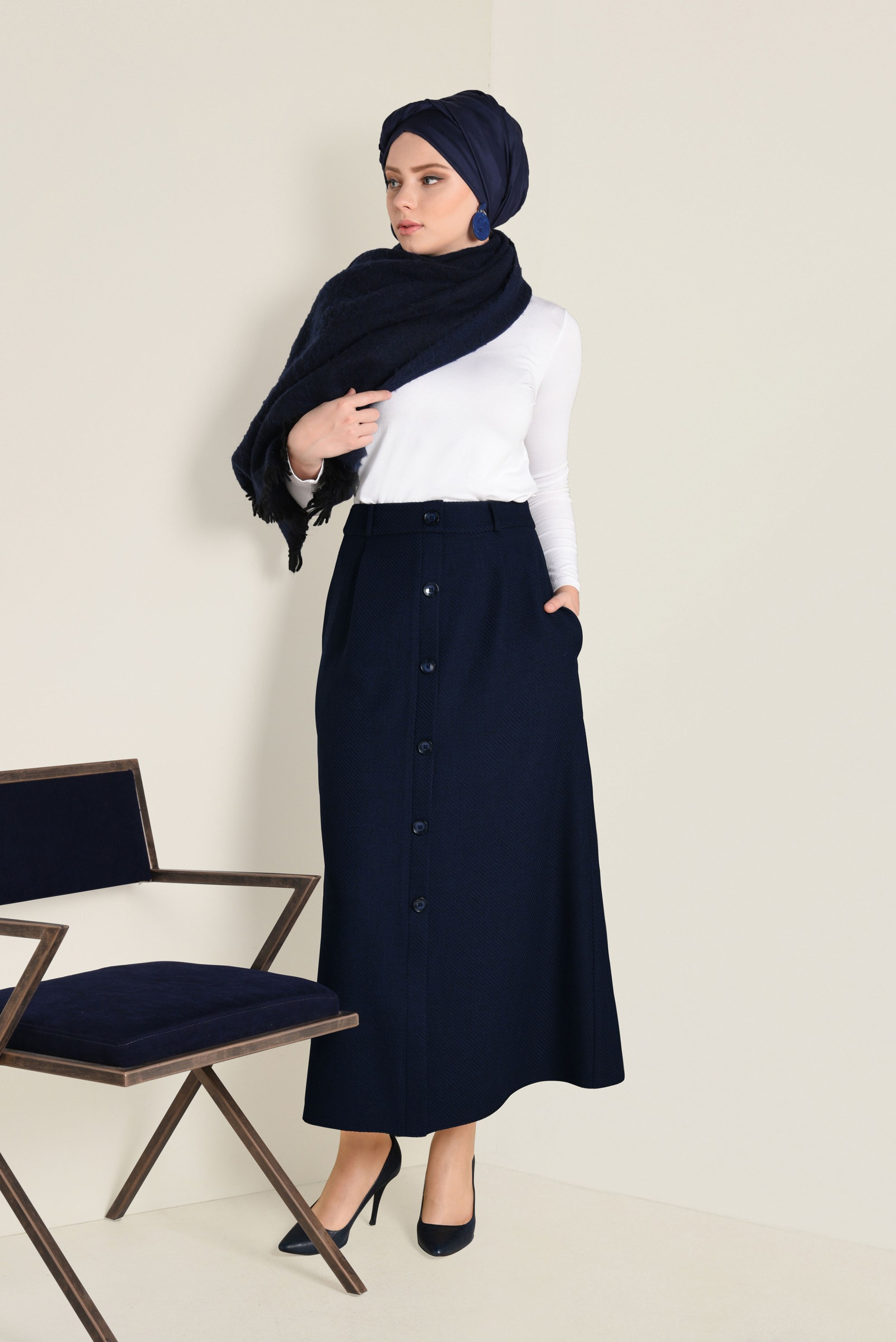 Tesettür giyim LACİVERT YÜKSEK BEL DÜĞMELİ ETEK 6258