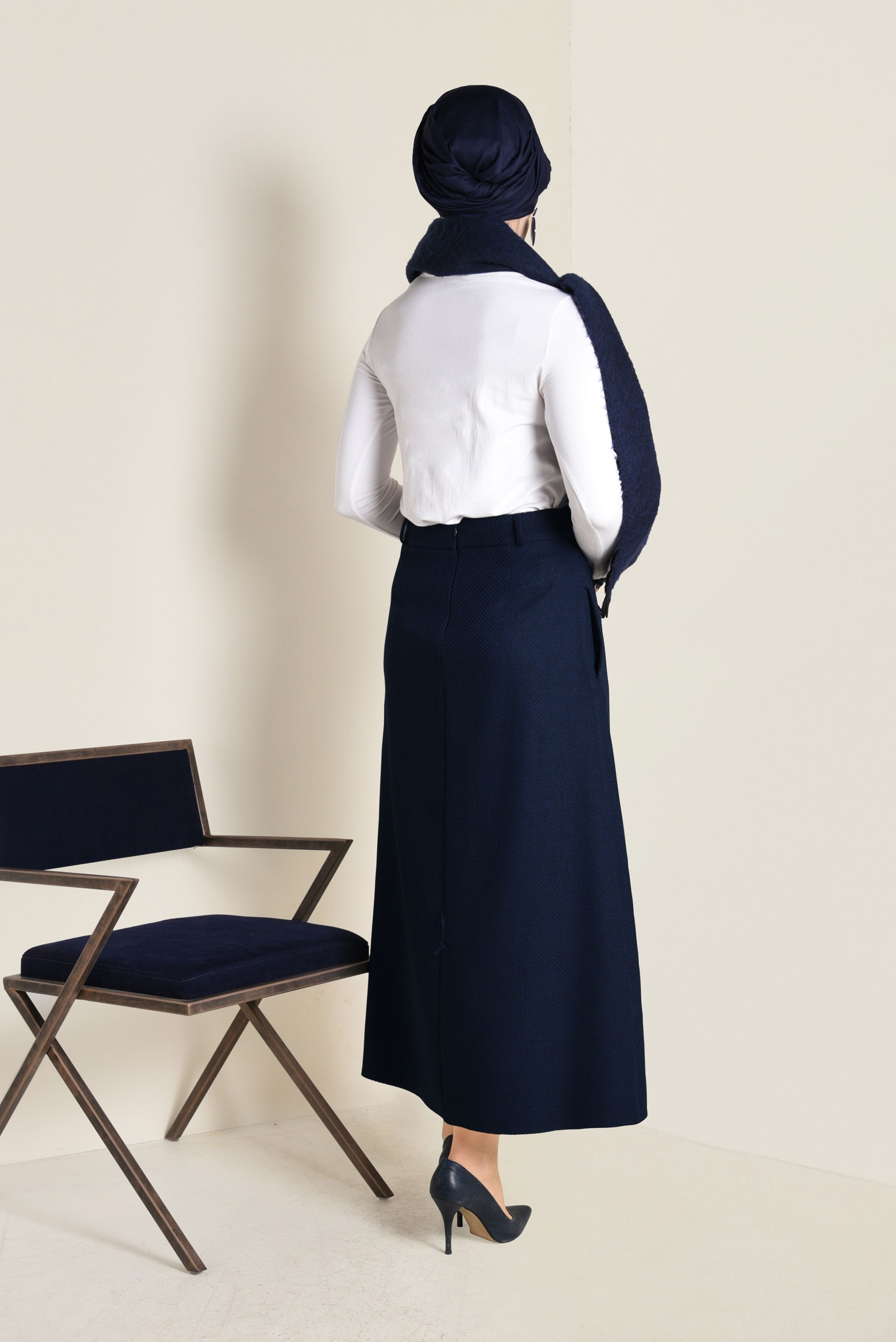 Tesettür giyim LACİVERT YÜKSEK BEL DÜĞMELİ ETEK 6258