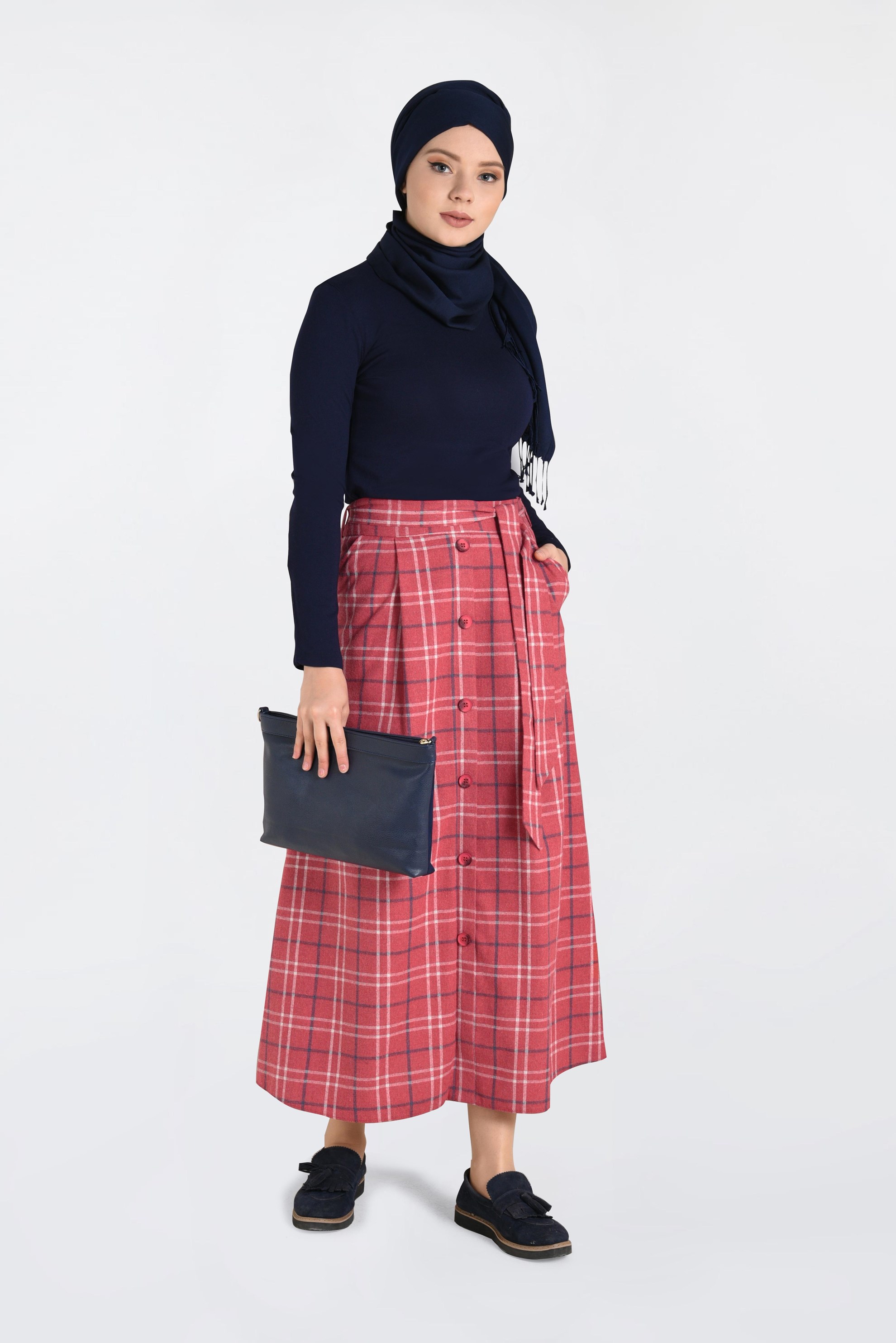 Tesettür giyim KIRMIZI EKOSE DESENLİ BELDEN KUŞAKLI ETEK 6259