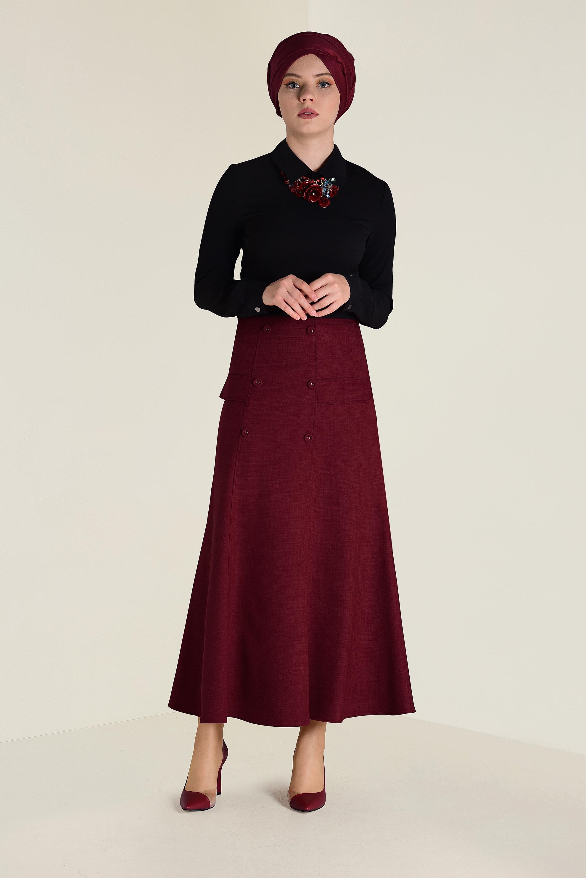 Tesettür giyim KIRMIZI DÜĞME DETAYLI VOLANLI ETEK 6260