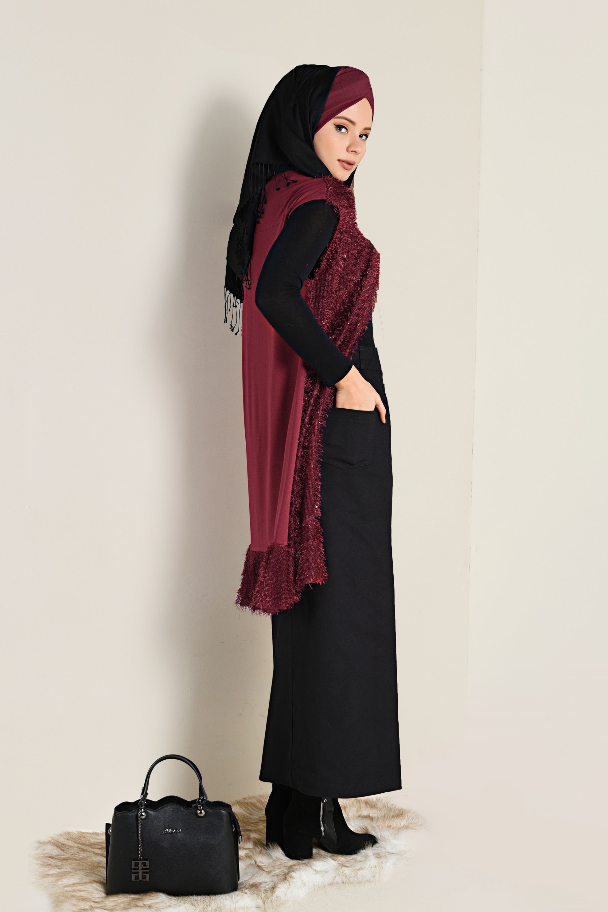 Tesettür giyim SİYAH PAMUKLU SPOR ETEK 6262