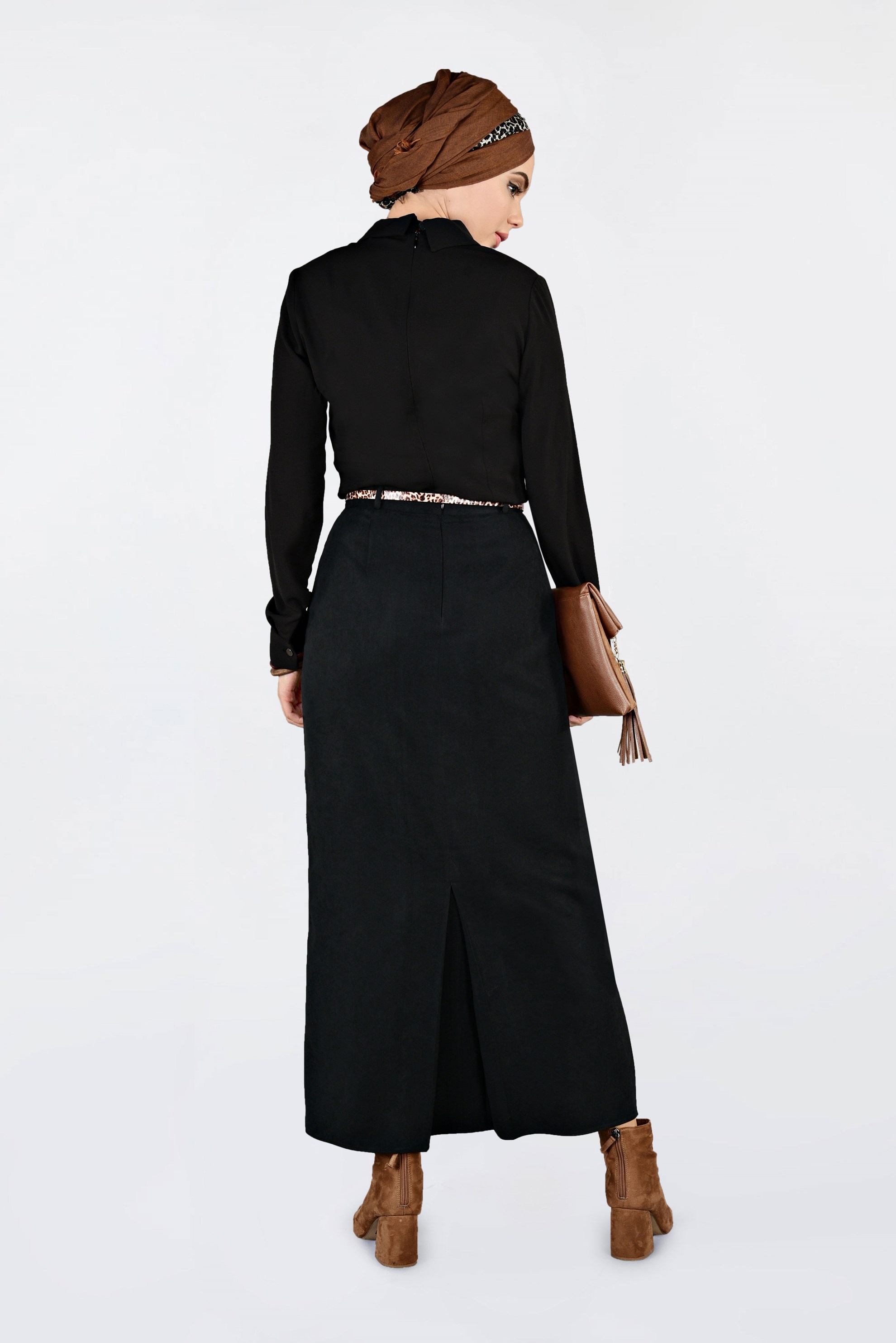 Tesettür giyim SİYAH DÜZ KESİM SÜET ETEK 6263