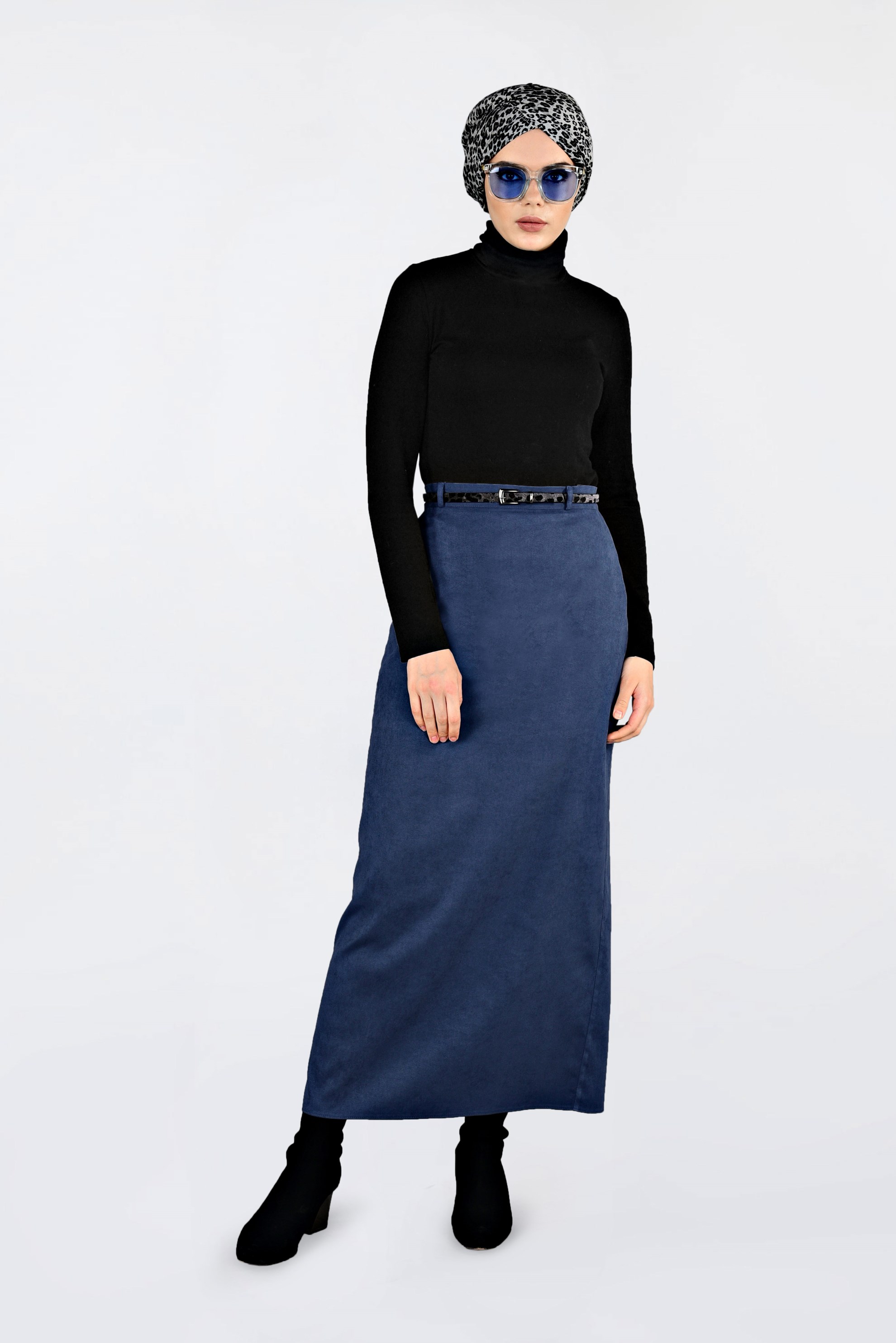 Tesettür giyim MAVİ DÜZ KESİM SÜET ETEK 6263