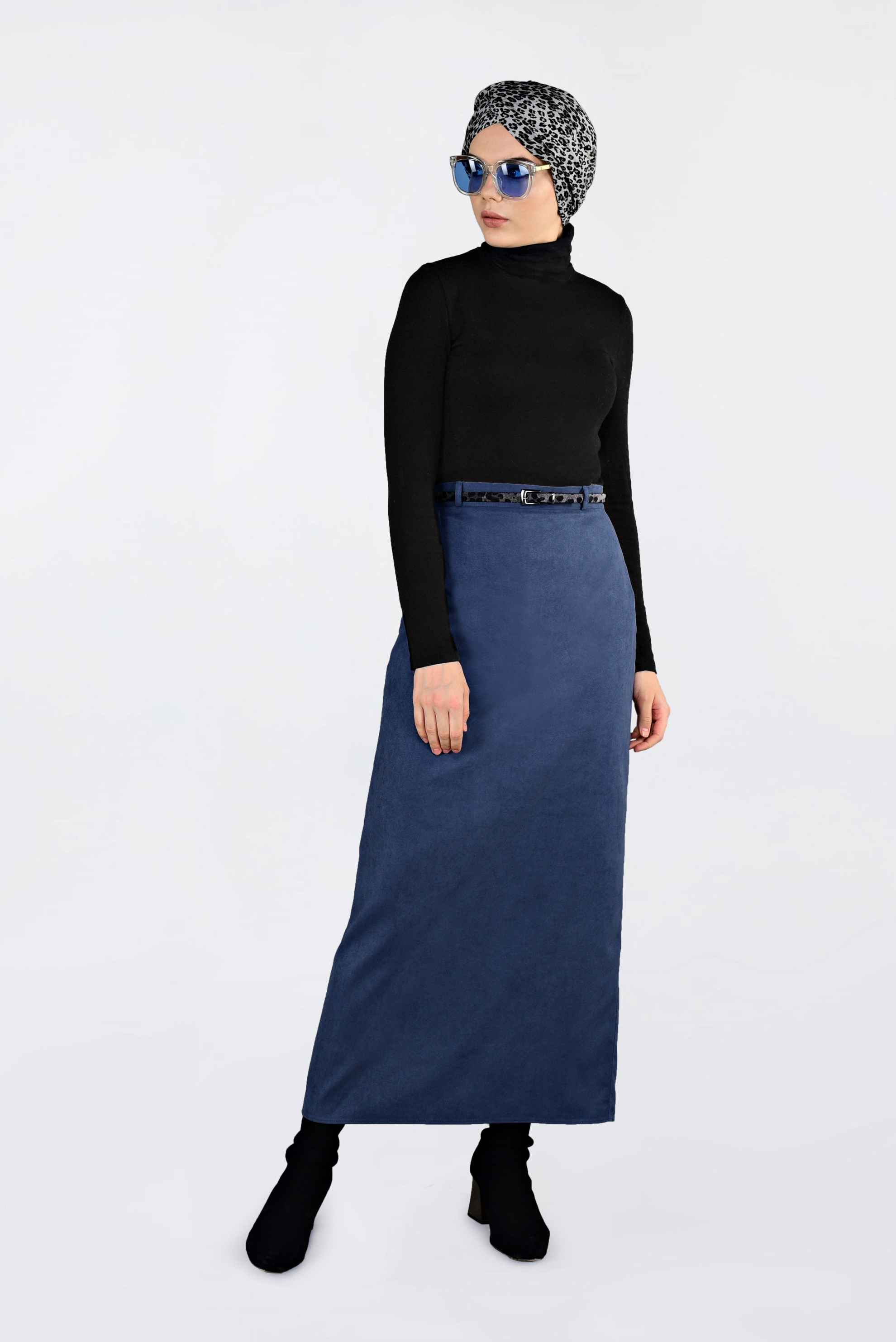 Tesettür giyim MAVİ DÜZ KESİM SÜET ETEK 6263