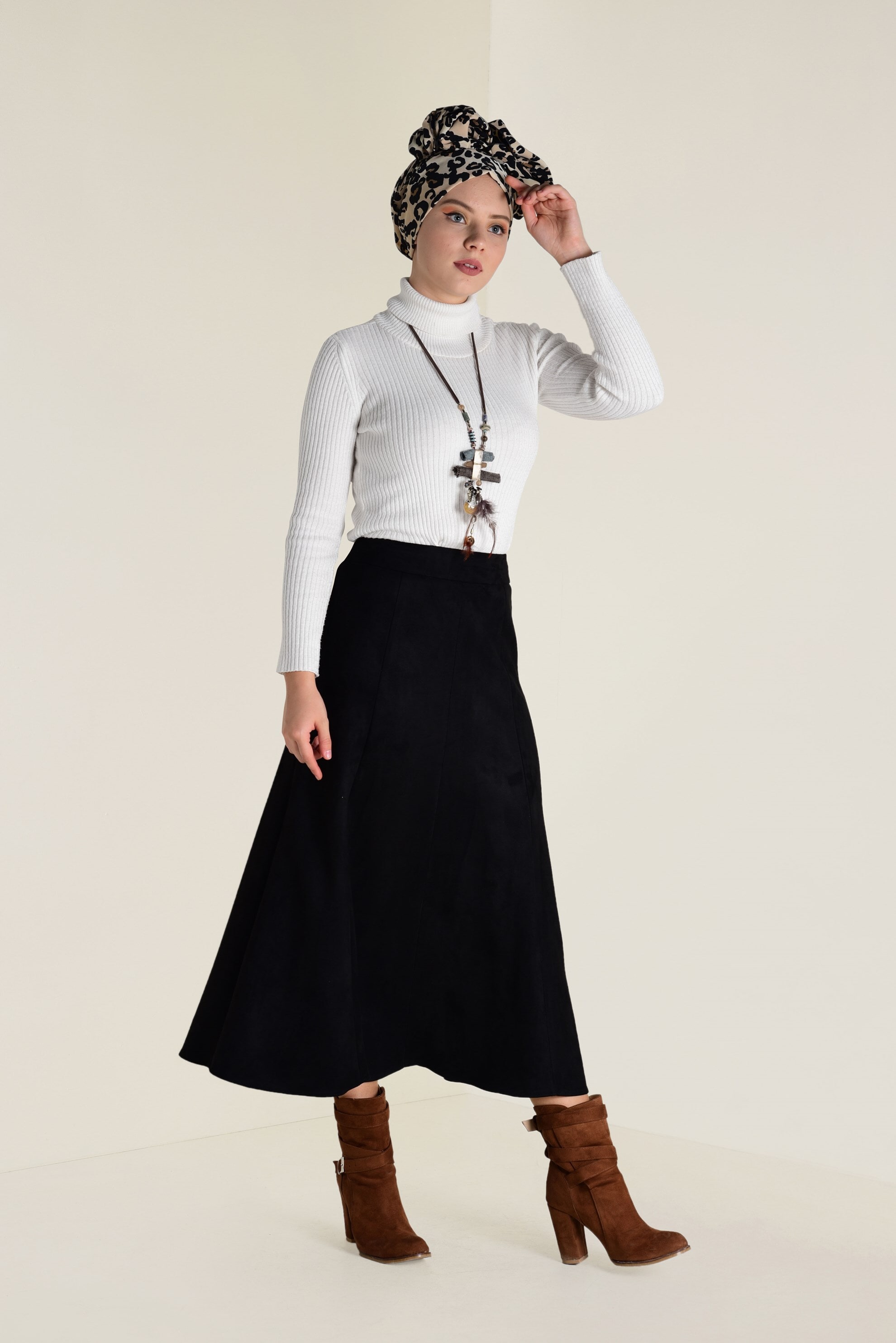 Tesettür giyim SİYAH SÜET ÇAN ETEK 6265