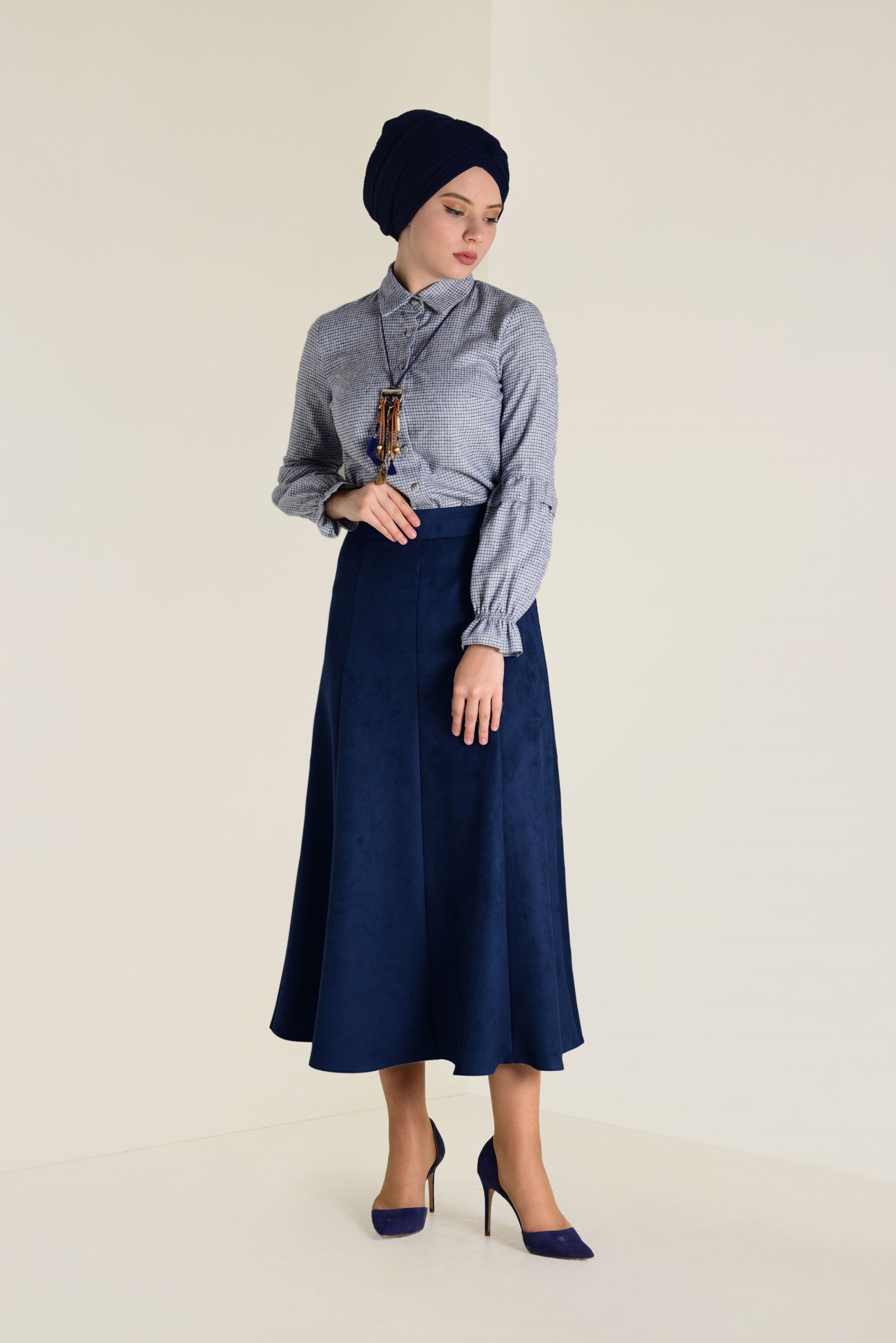 Tesettür giyim LACİVERT SÜET ÇAN ETEK 6265