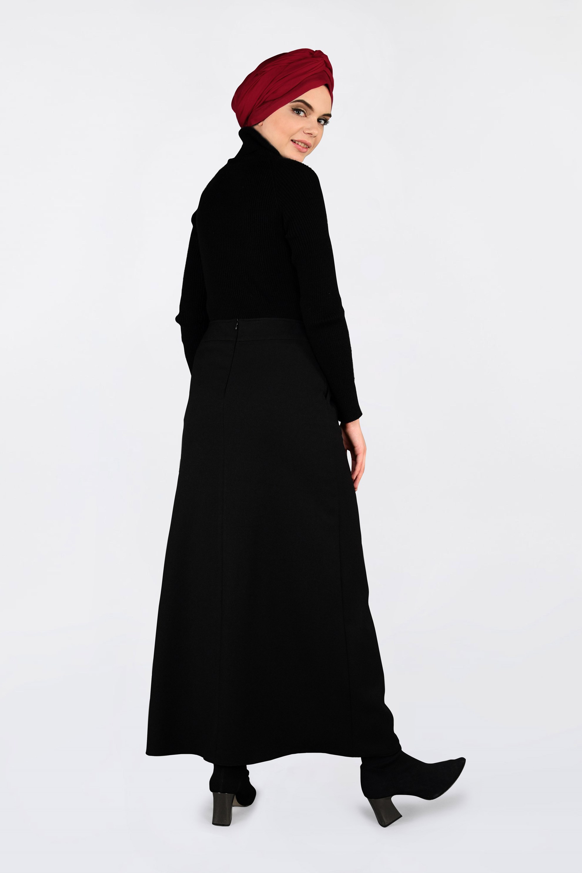 Tesettür giyim SİYAH DÜĞME DETAYLI ETEK 6267