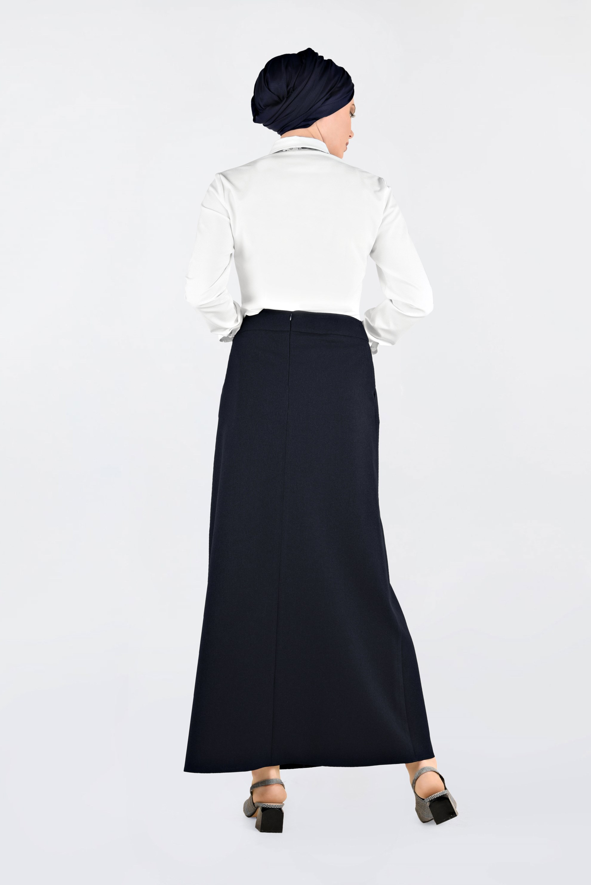Tesettür giyim LACİVERT DÜĞME DETAYLI ETEK 6267