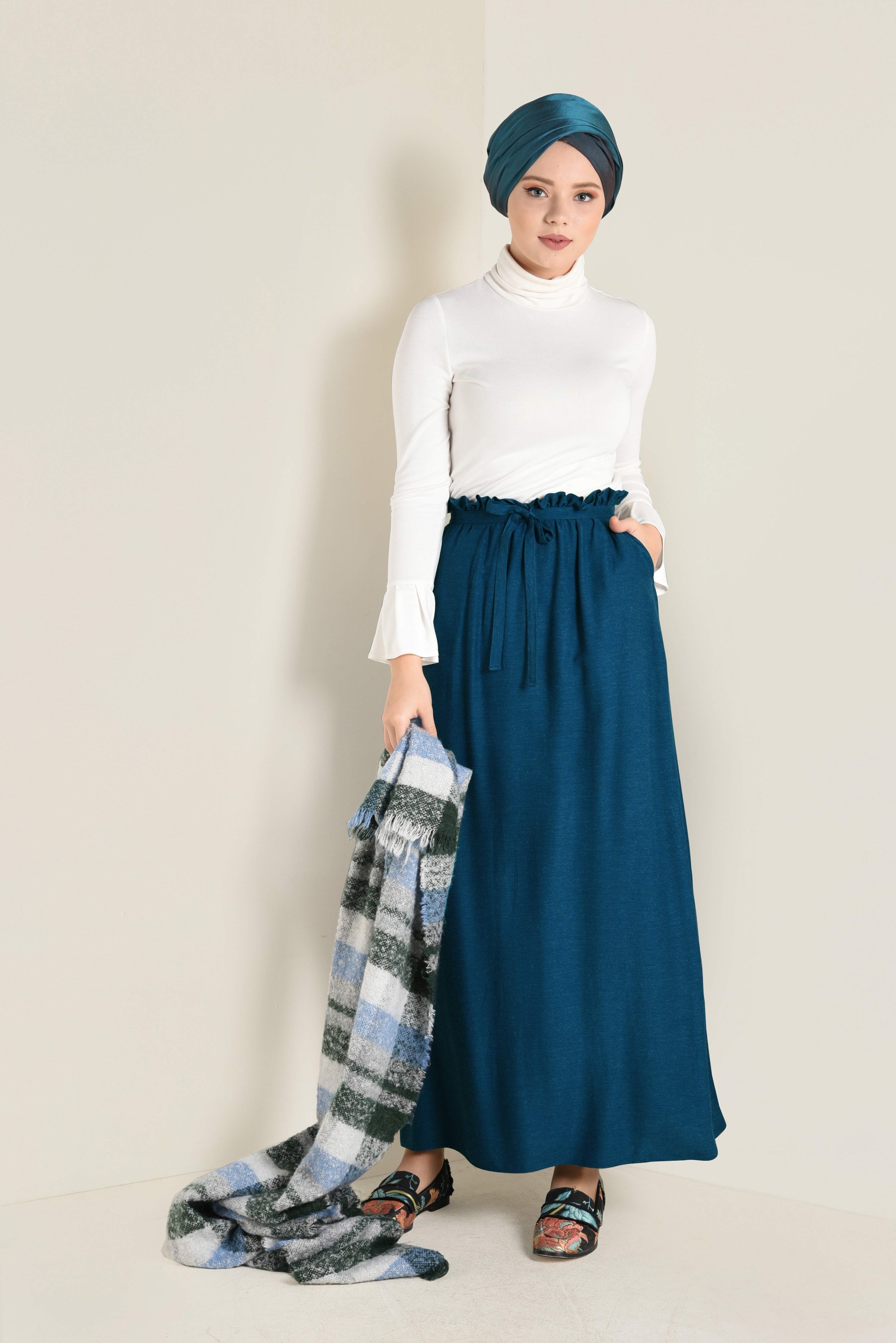 Tesettür giyim MAVİ BELİ LASTİKLİ VE KUŞAKLI ETEK  6268