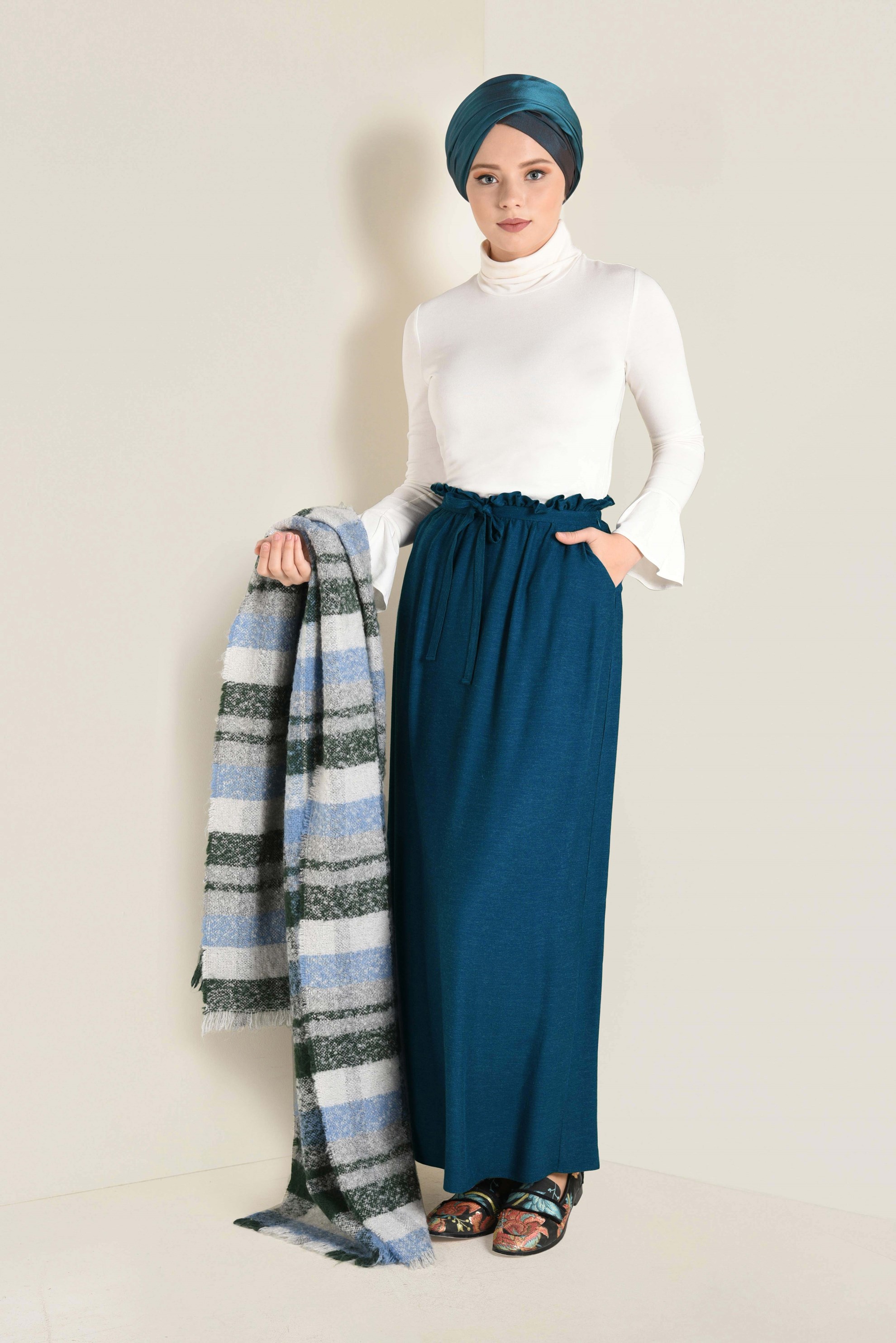 Tesettür giyim MAVİ BELİ LASTİKLİ VE KUŞAKLI ETEK  6268