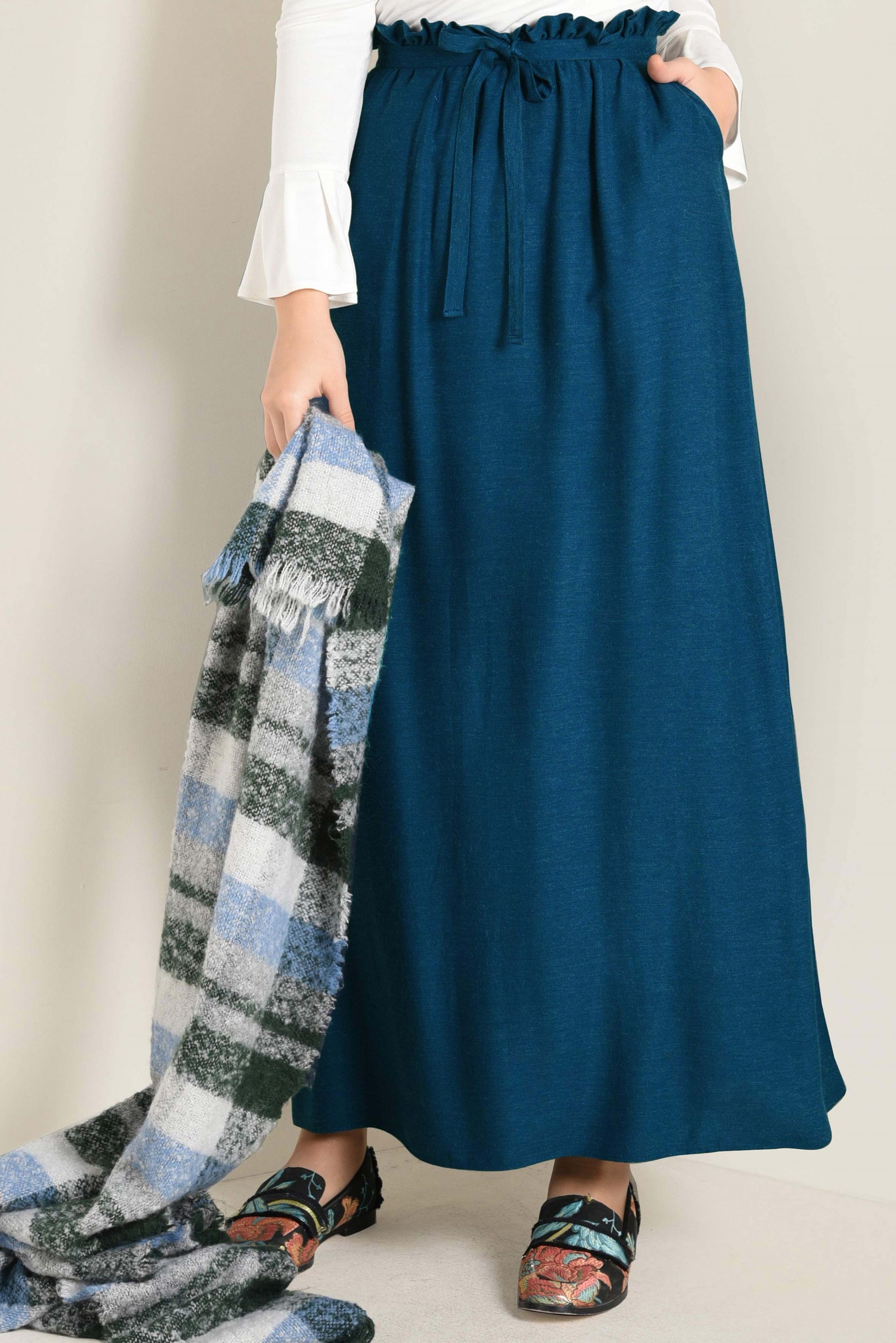 Tesettür giyim MAVİ BELİ LASTİKLİ VE KUŞAKLI ETEK  6268